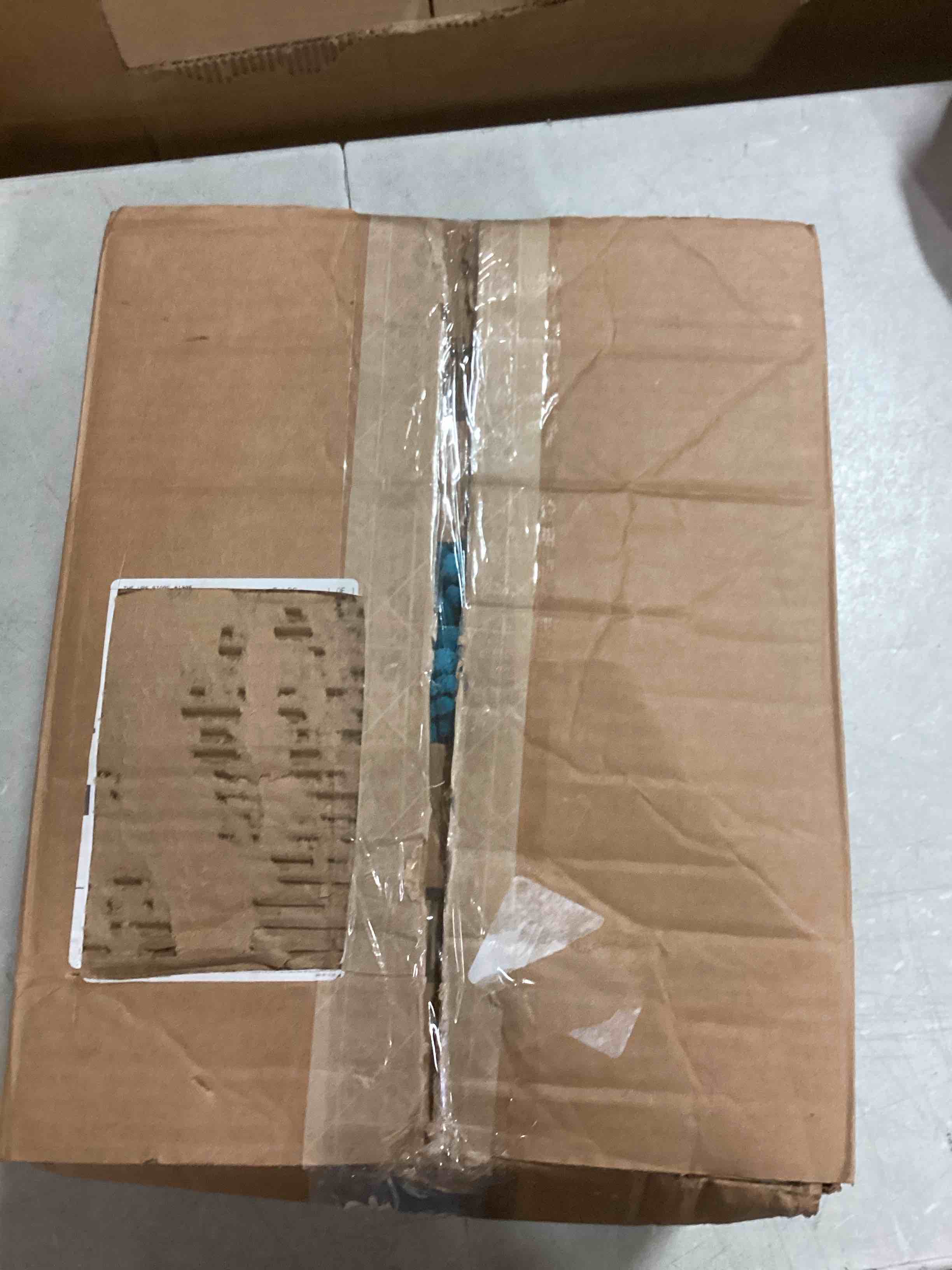 https://s3.amazonaws.com/lotting-images-prod/bidfta/GRN6817491_1721857178836.jpeg