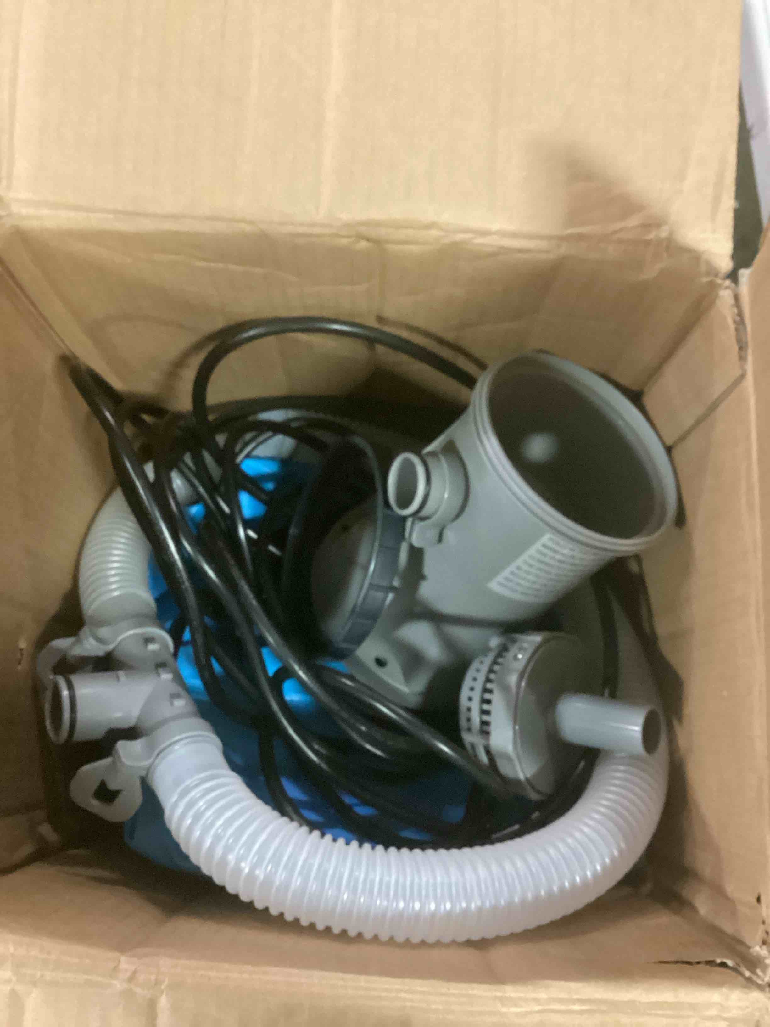 https://s3.amazonaws.com/lotting-images-prod/bidfta/GRN6817537_1721863562163.jpeg