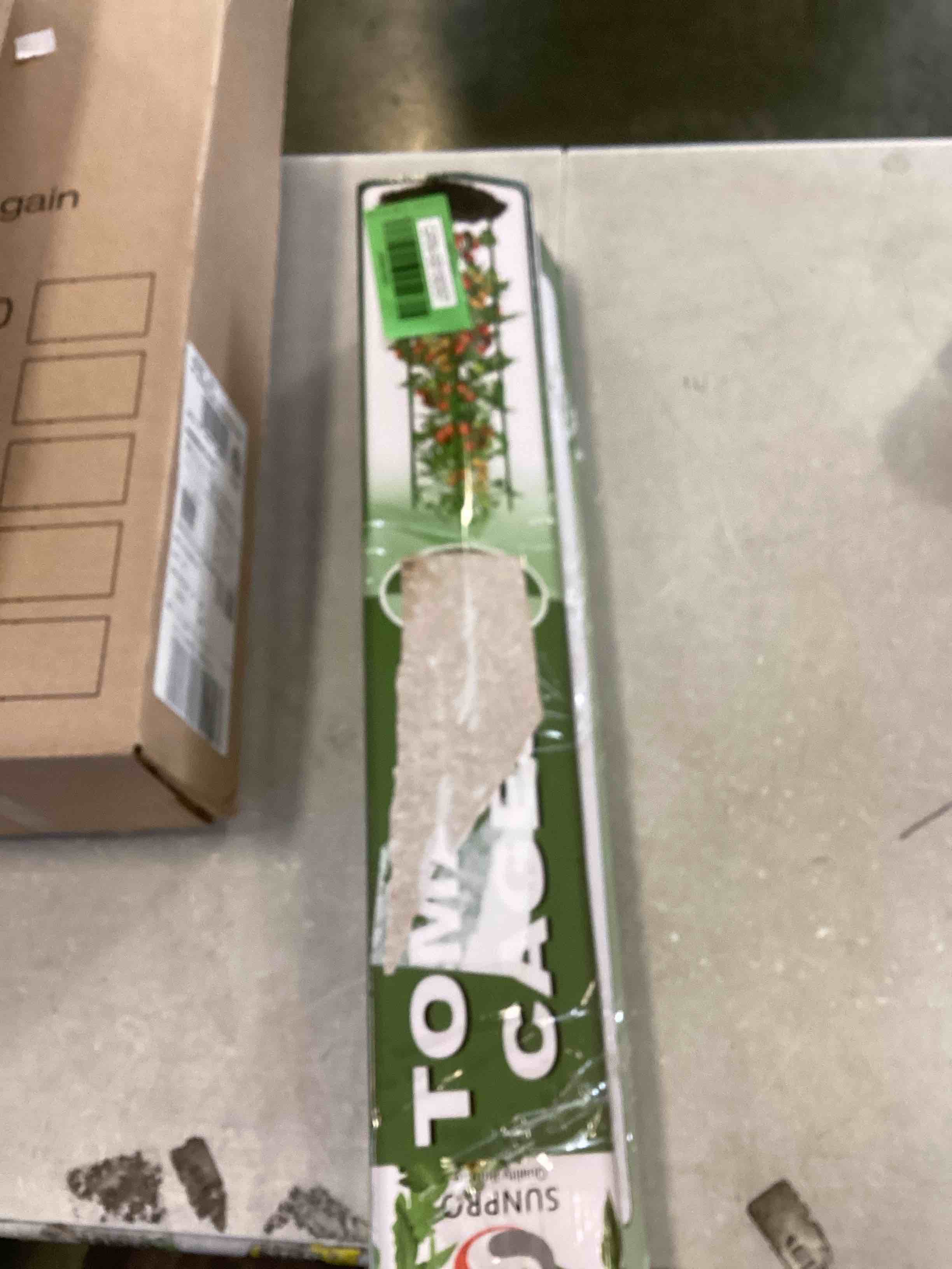 https://s3.amazonaws.com/lotting-images-prod/bidfta/GRN6818097_1720014817886.jpeg