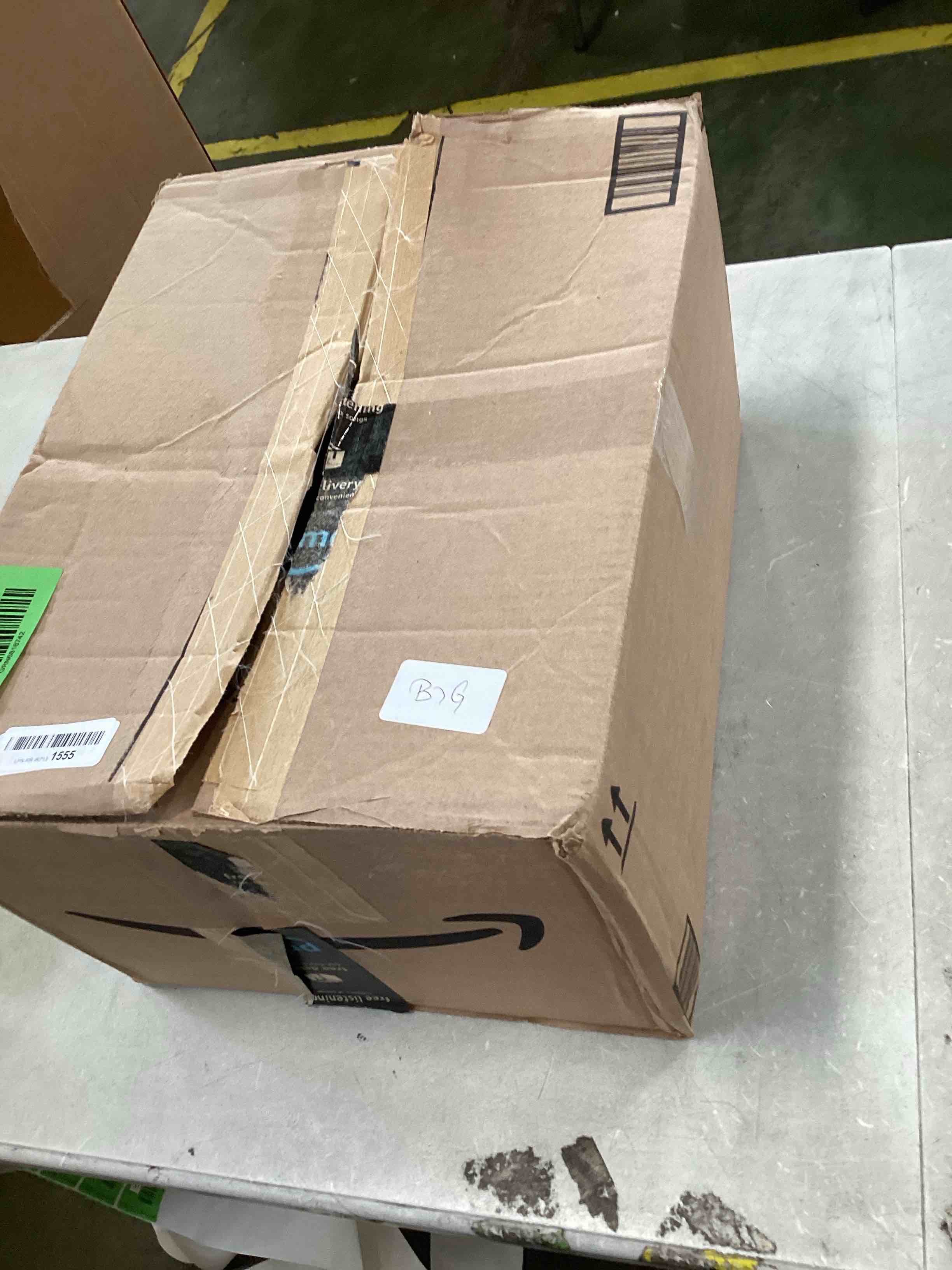 https://s3.amazonaws.com/lotting-images-prod/bidfta/GRN6818742_1720532031029.jpeg