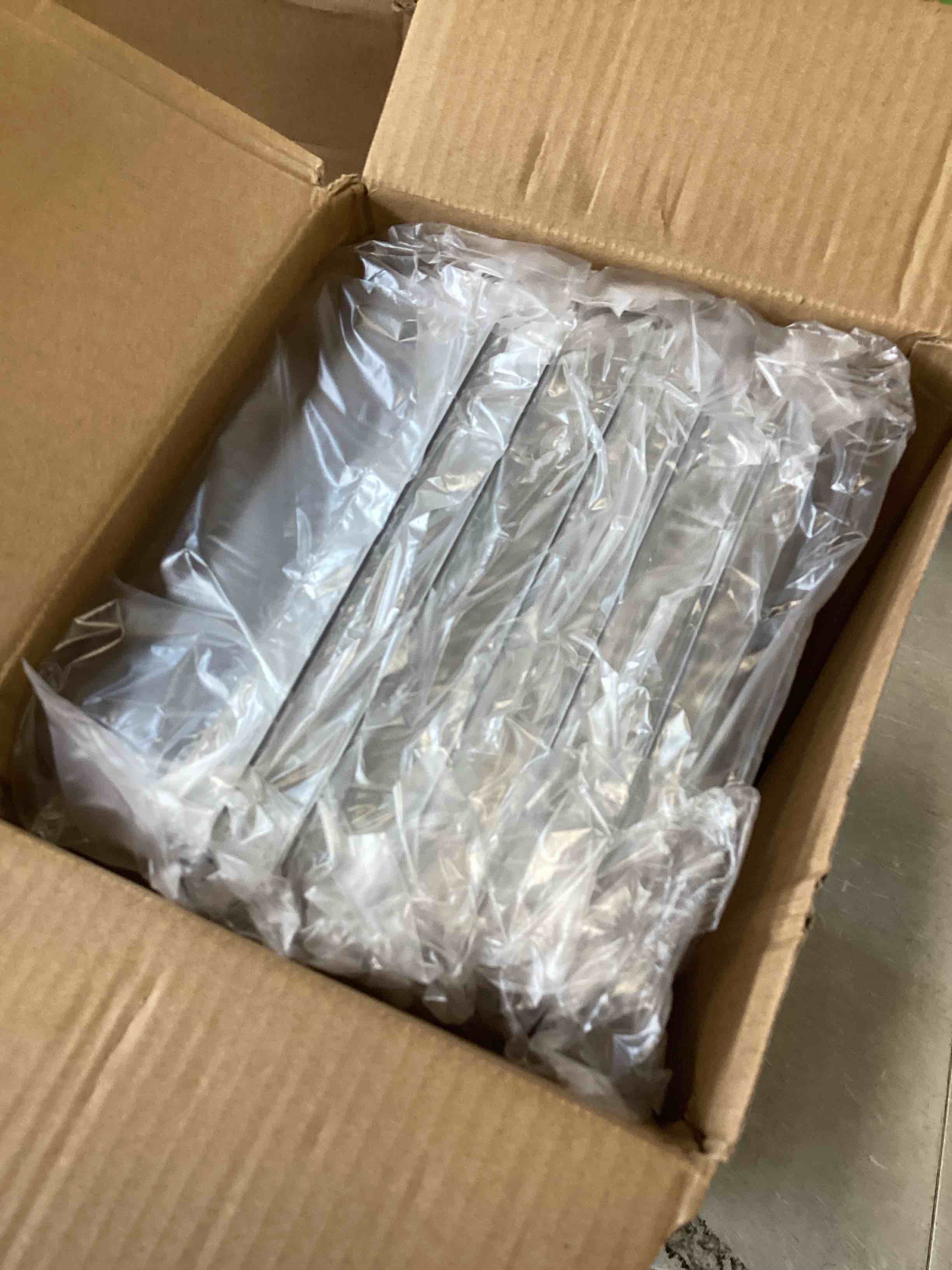 https://s3.amazonaws.com/lotting-images-prod/bidfta/GRN6818775_1720537257793.jpeg