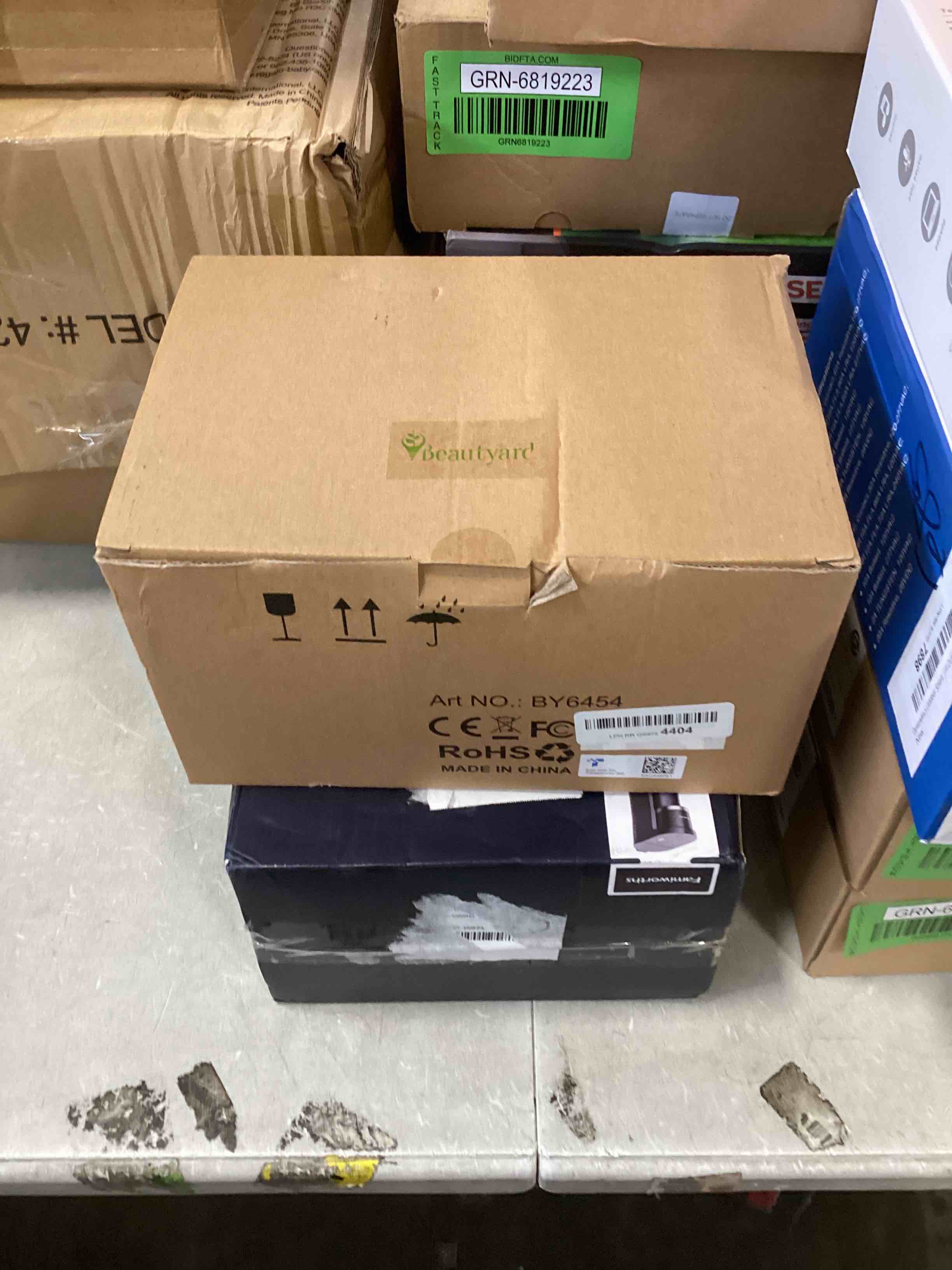 https://s3.amazonaws.com/lotting-images-prod/bidfta/GRN6819247_1720633393055.jpeg