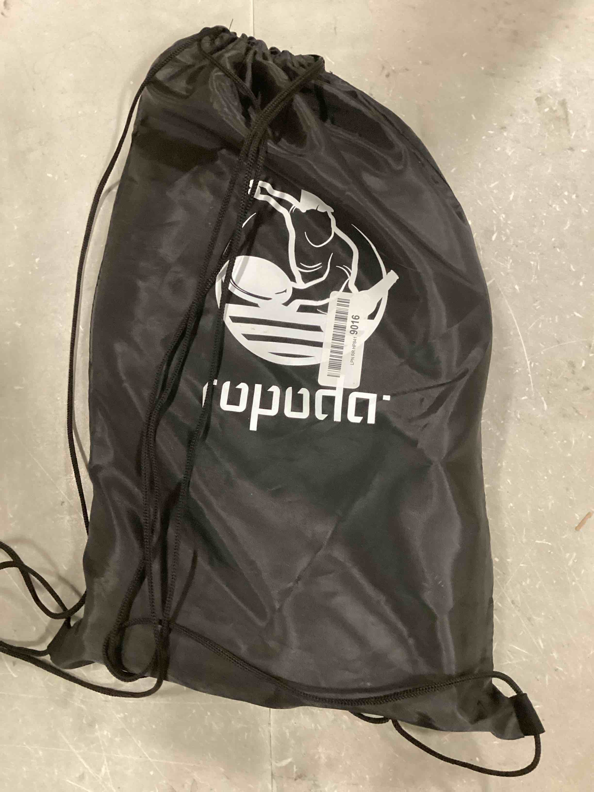 https://s3.amazonaws.com/lotting-images-prod/bidfta/GRN6819904_1720622341363.jpeg
