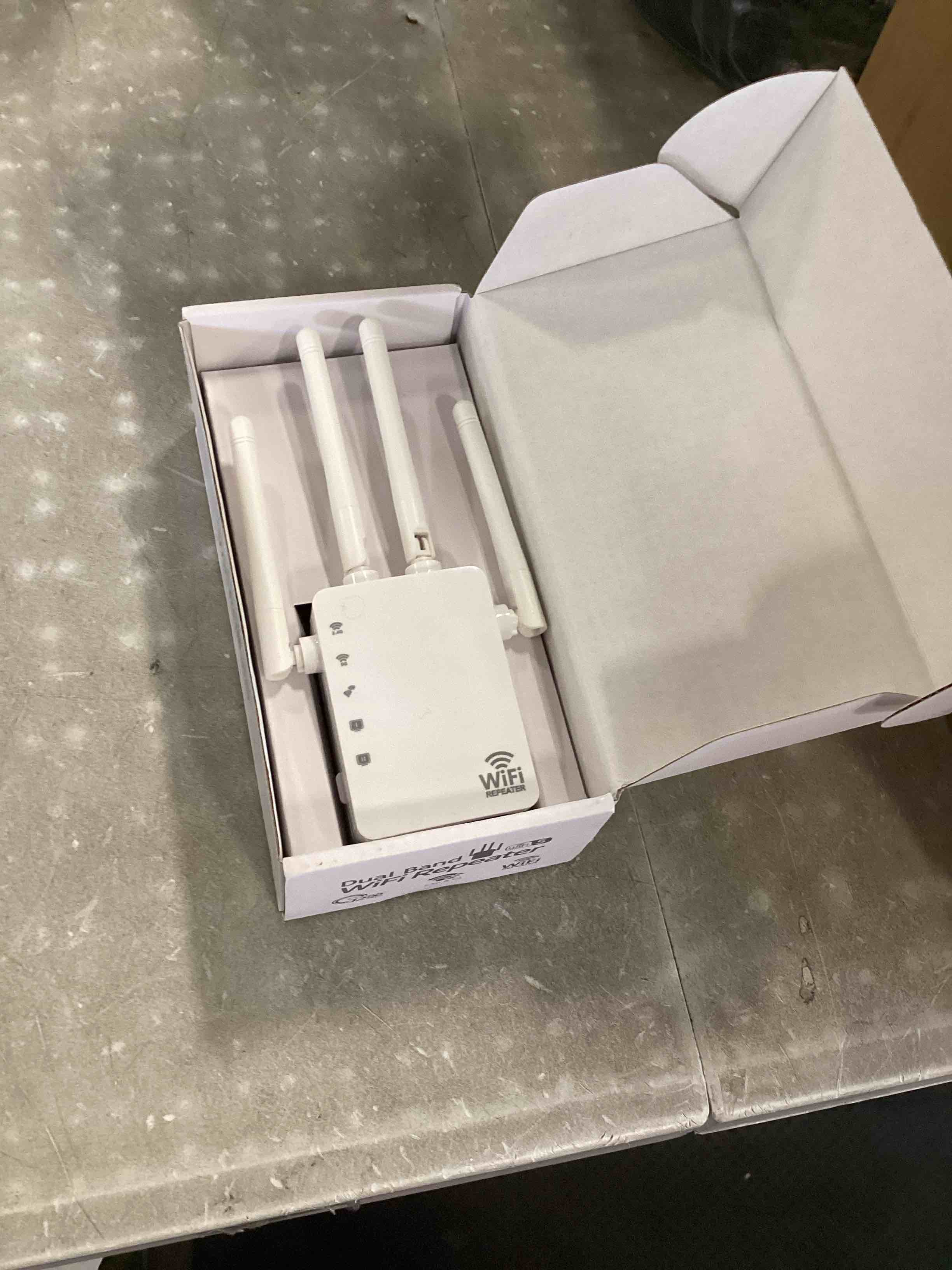 https://s3.amazonaws.com/lotting-images-prod/bidfta/GRN6821034_1720019899498.jpeg
