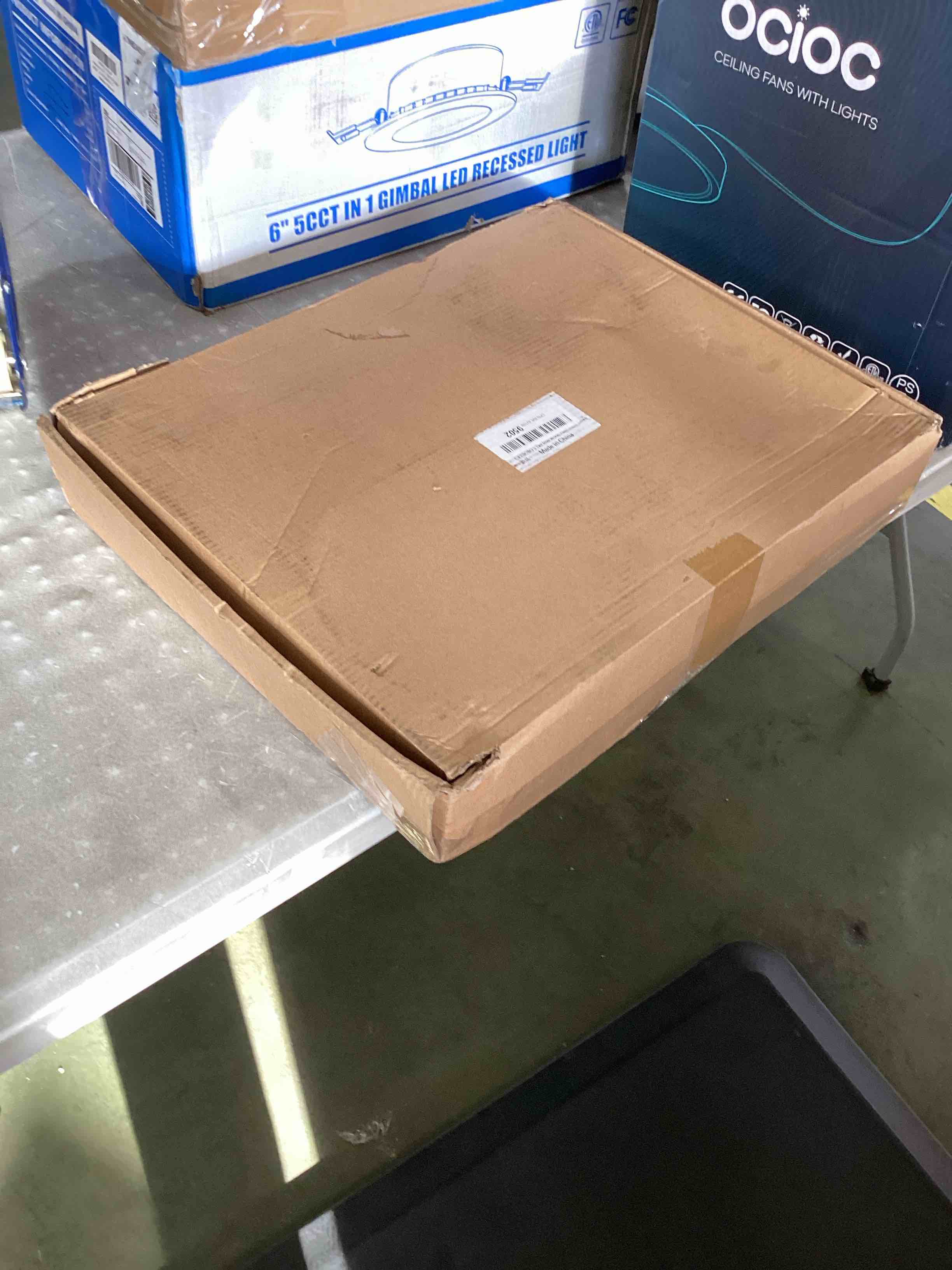 https://s3.amazonaws.com/lotting-images-prod/bidfta/GRN6821557_1720440775233.jpeg