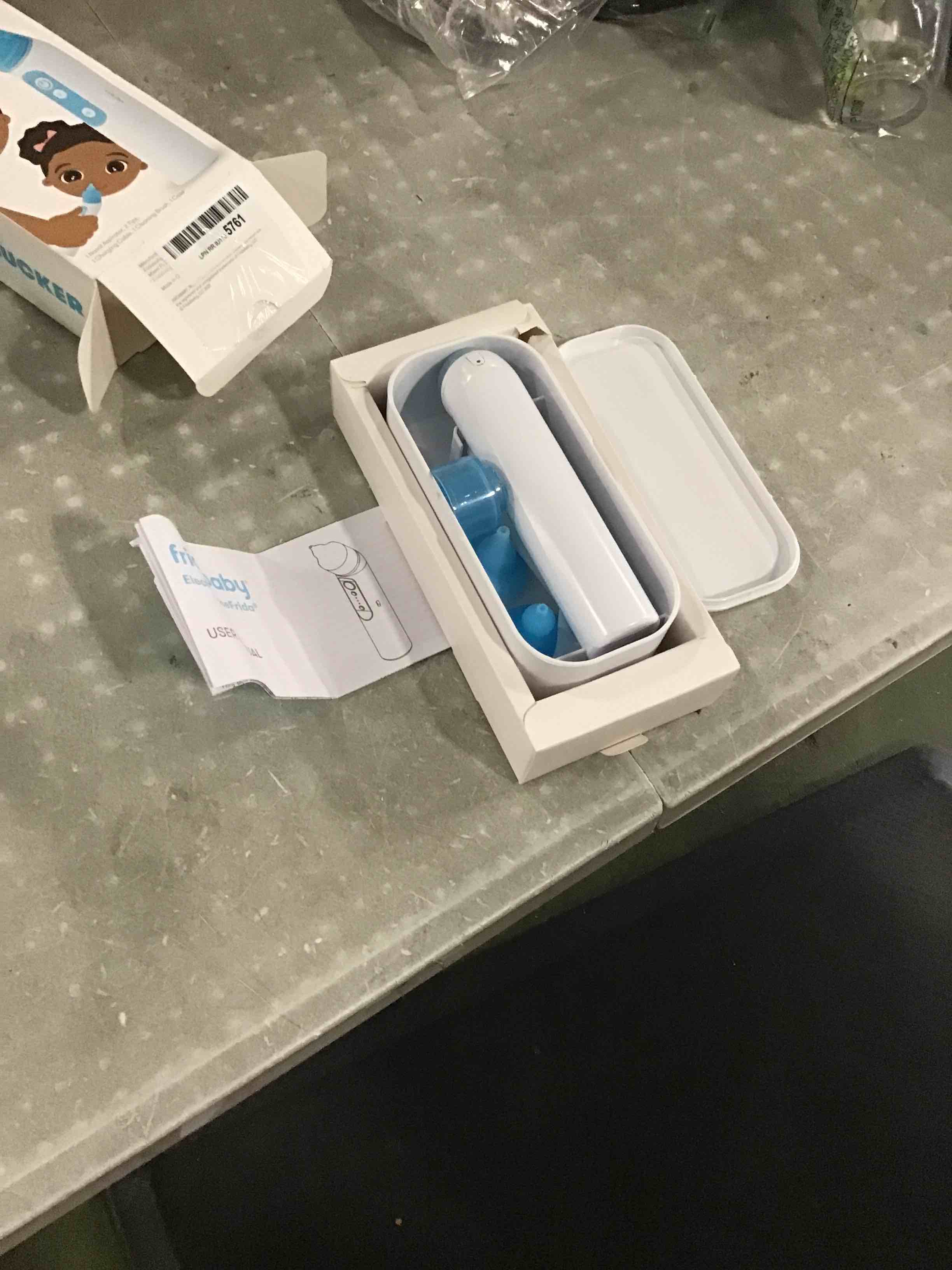 https://s3.amazonaws.com/lotting-images-prod/bidfta/GRN6822259_1720630217144.jpeg