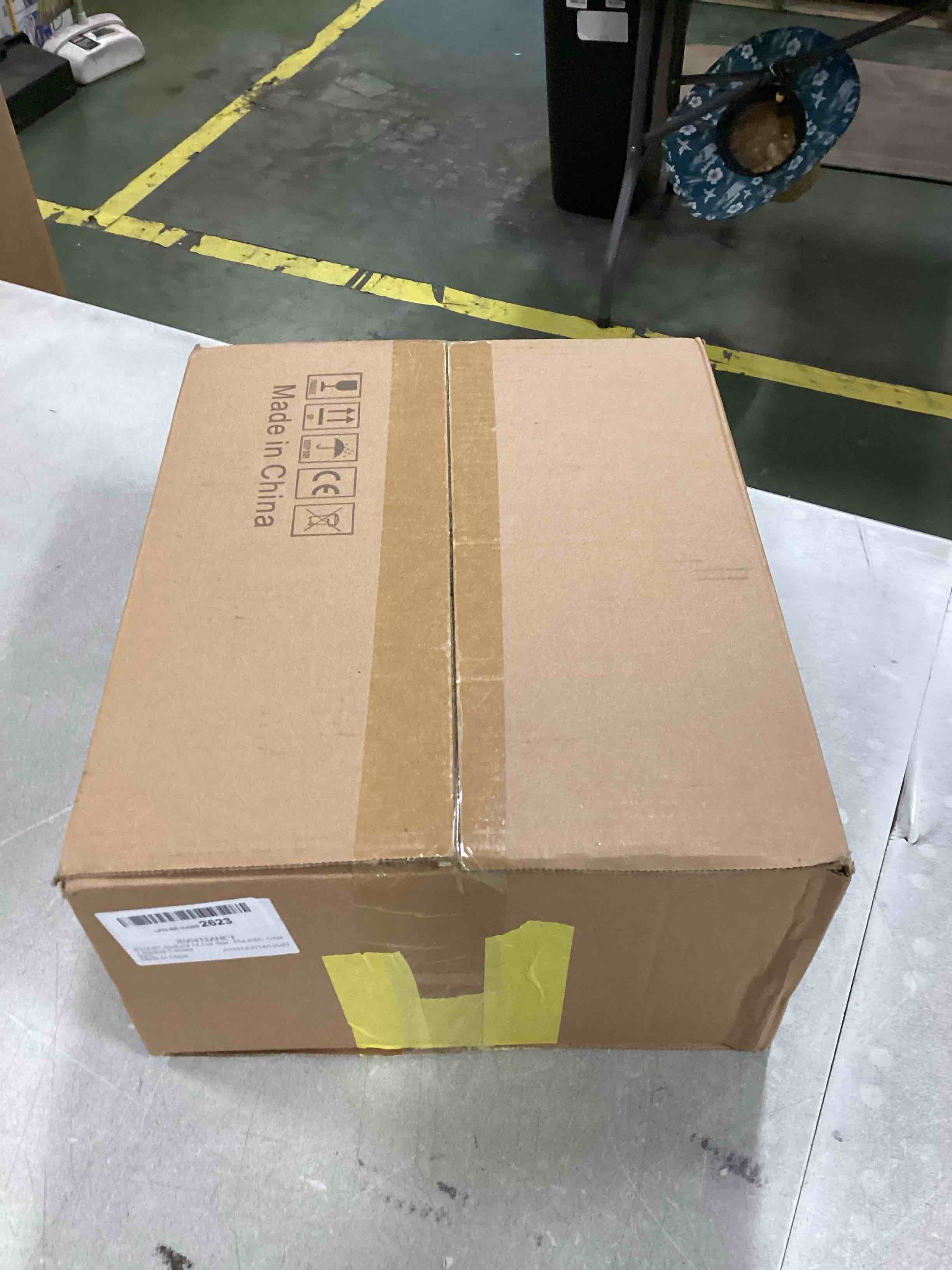https://s3.amazonaws.com/lotting-images-prod/bidfta/GRN6822500_1720046541910.jpeg