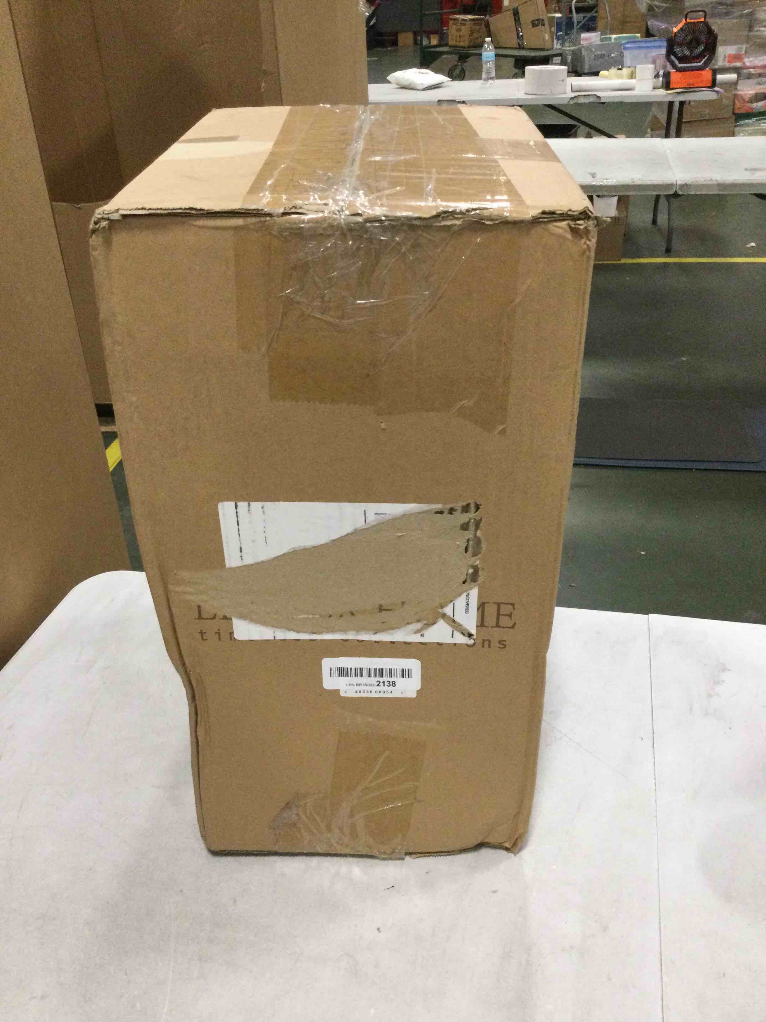 https://s3.amazonaws.com/lotting-images-prod/bidfta/GRN6823209_1720492311740.jpeg