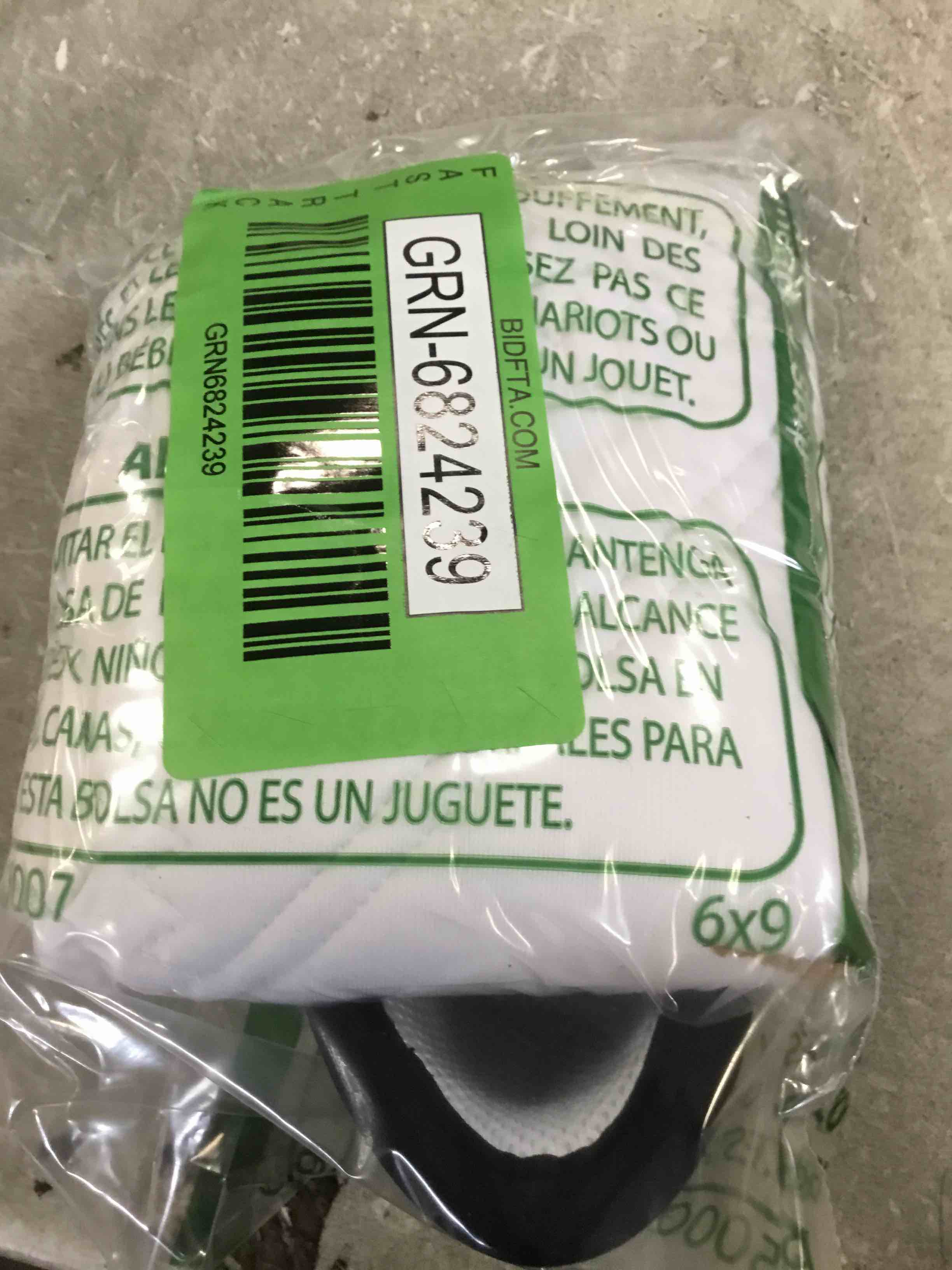 https://s3.amazonaws.com/lotting-images-prod/bidfta/GRN6824239_1720551776201.jpeg