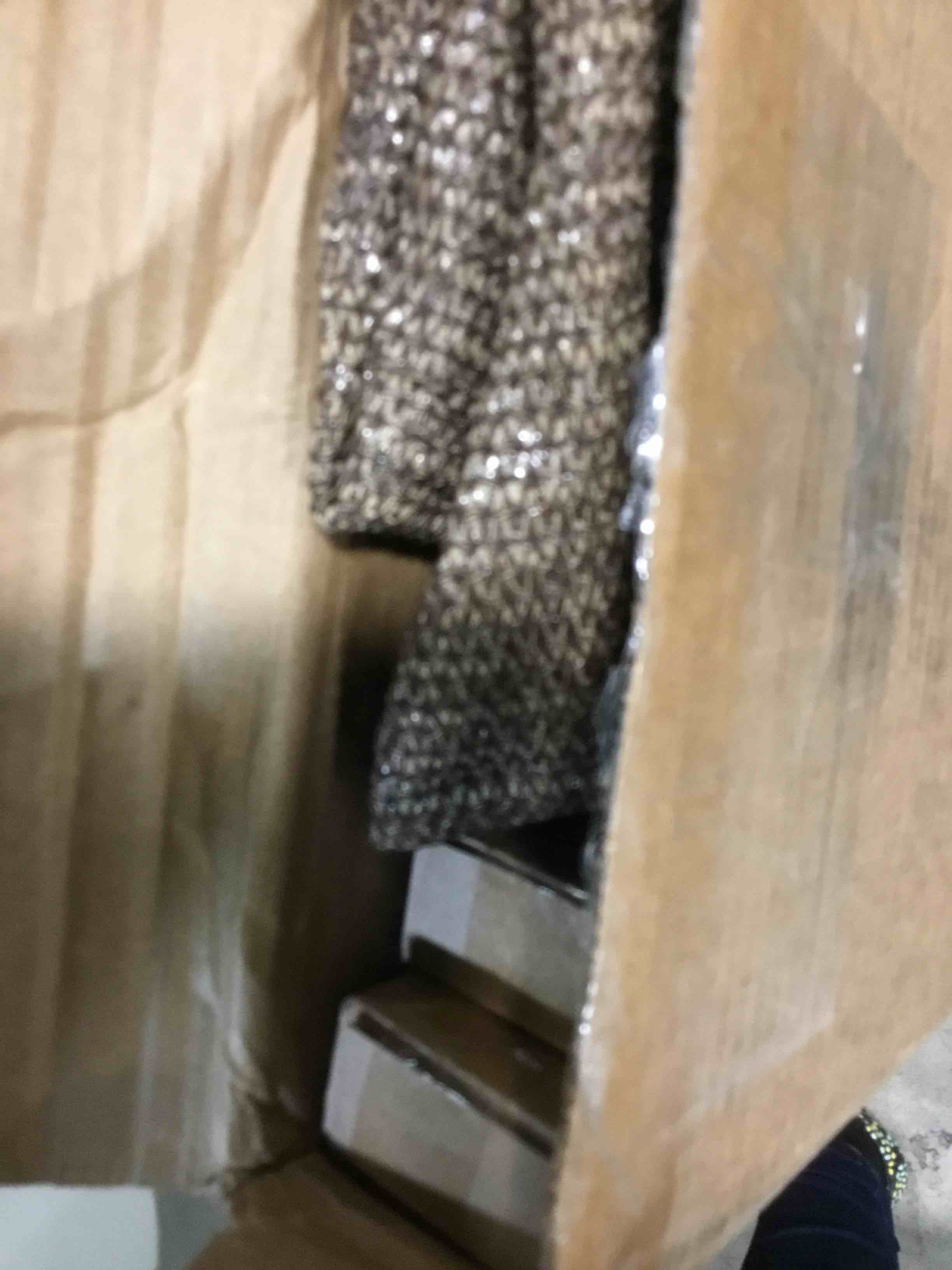https://s3.amazonaws.com/lotting-images-prod/bidfta/GRN6824664_1720808630633.jpeg