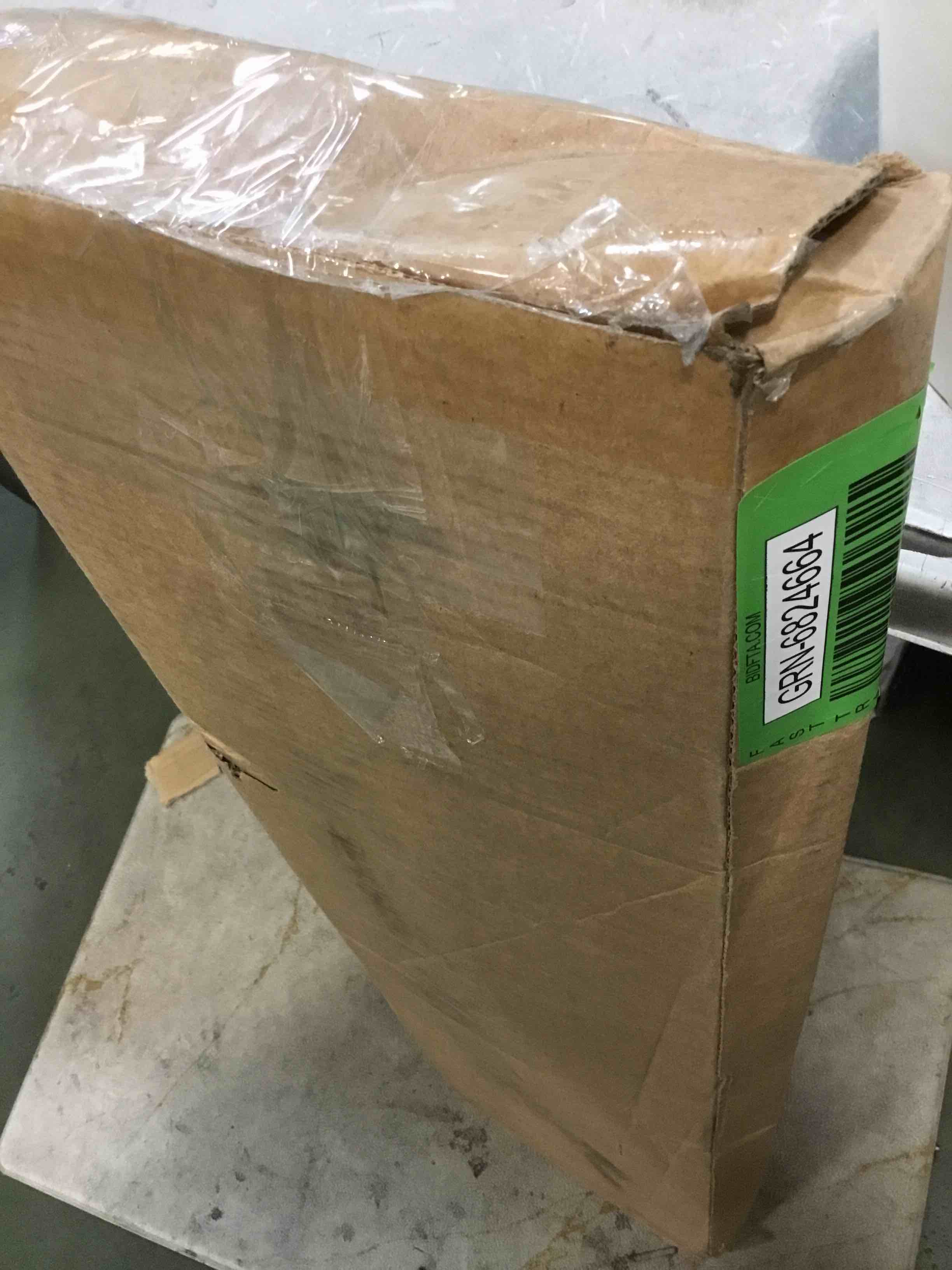 https://s3.amazonaws.com/lotting-images-prod/bidfta/GRN6824664_1720808659077.jpeg