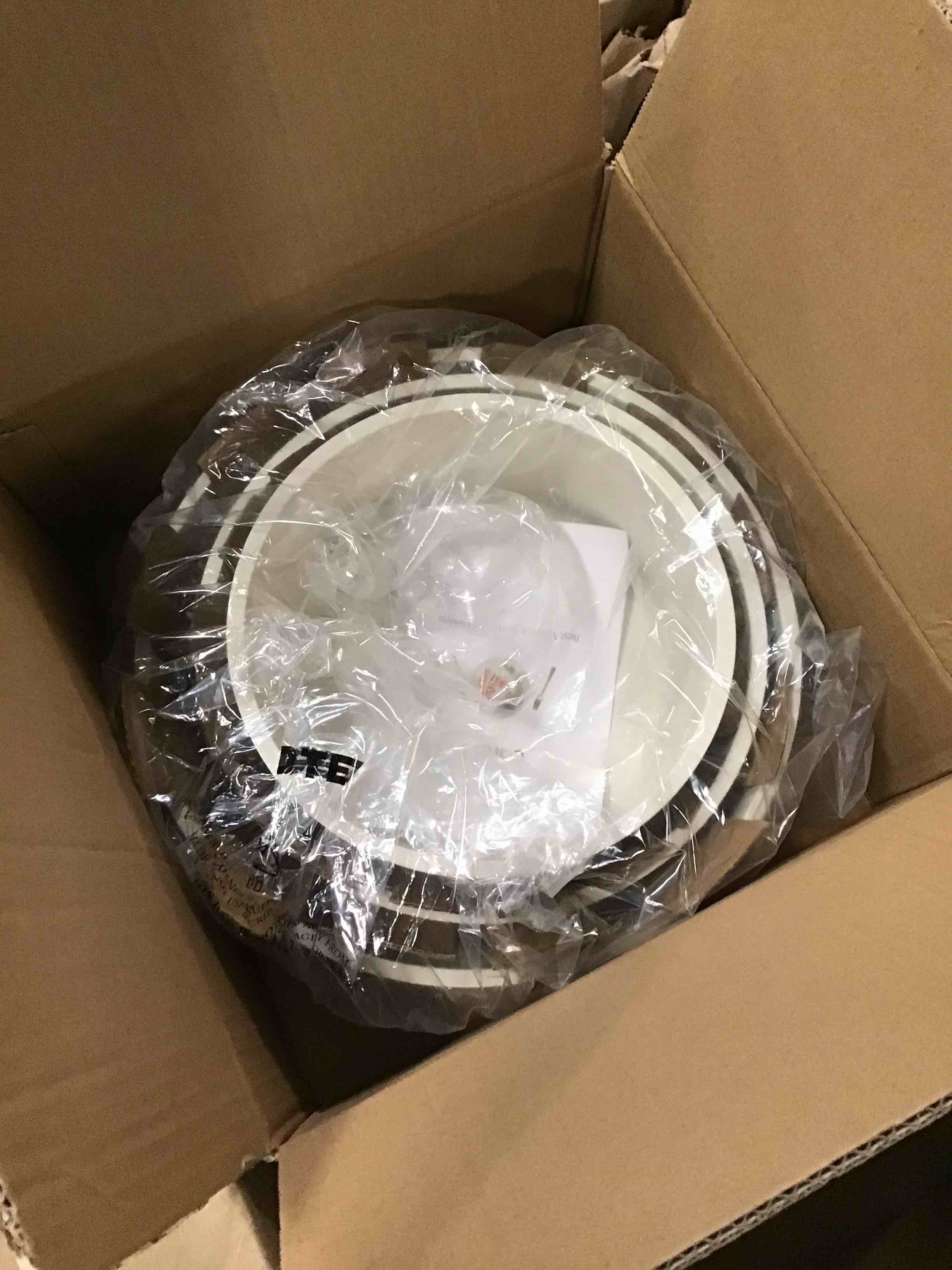https://s3.amazonaws.com/lotting-images-prod/bidfta/GRN6825987_1720726709549.jpeg