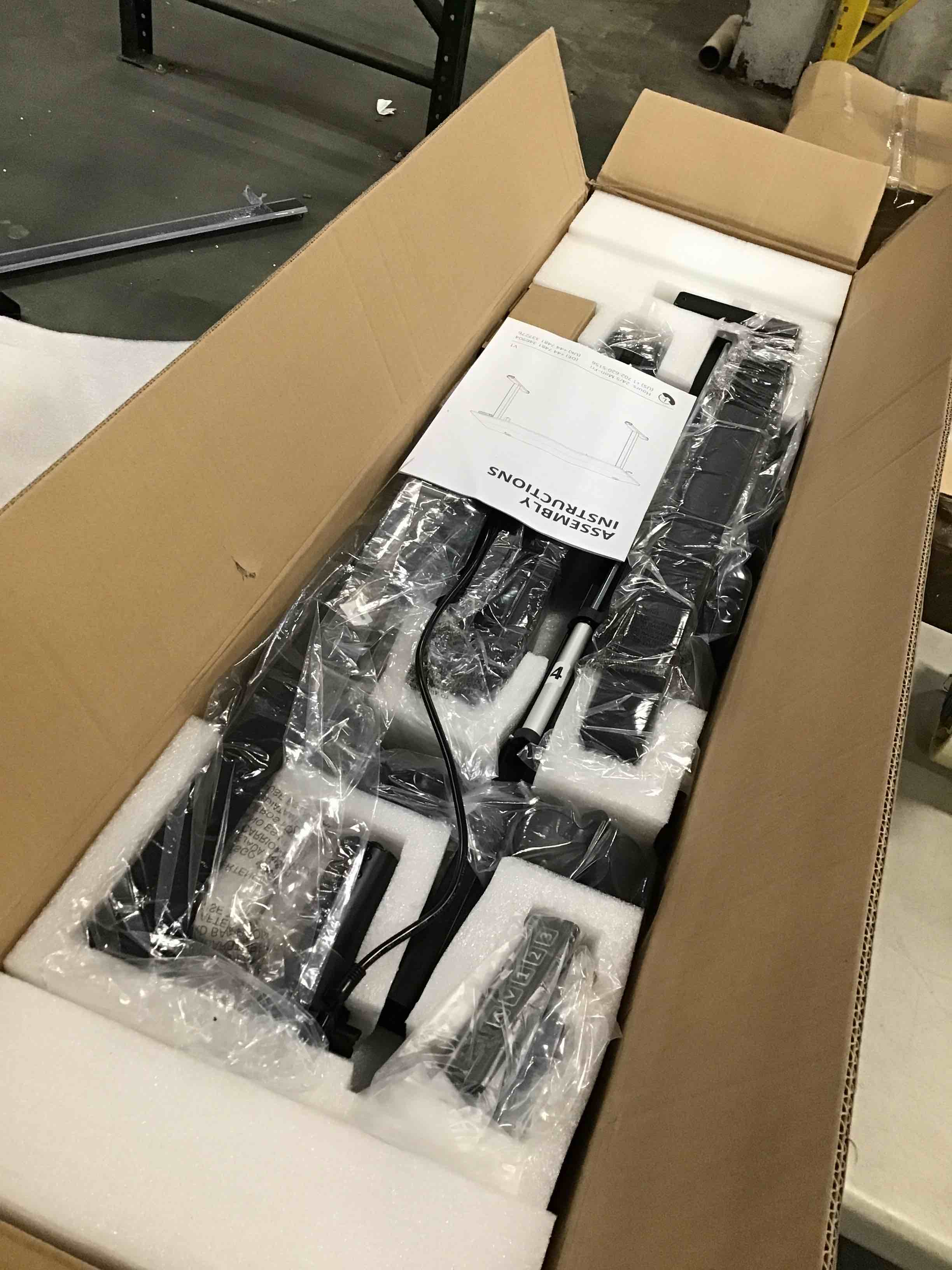 https://s3.amazonaws.com/lotting-images-prod/bidfta/GRN6826458_1721325046391.jpeg