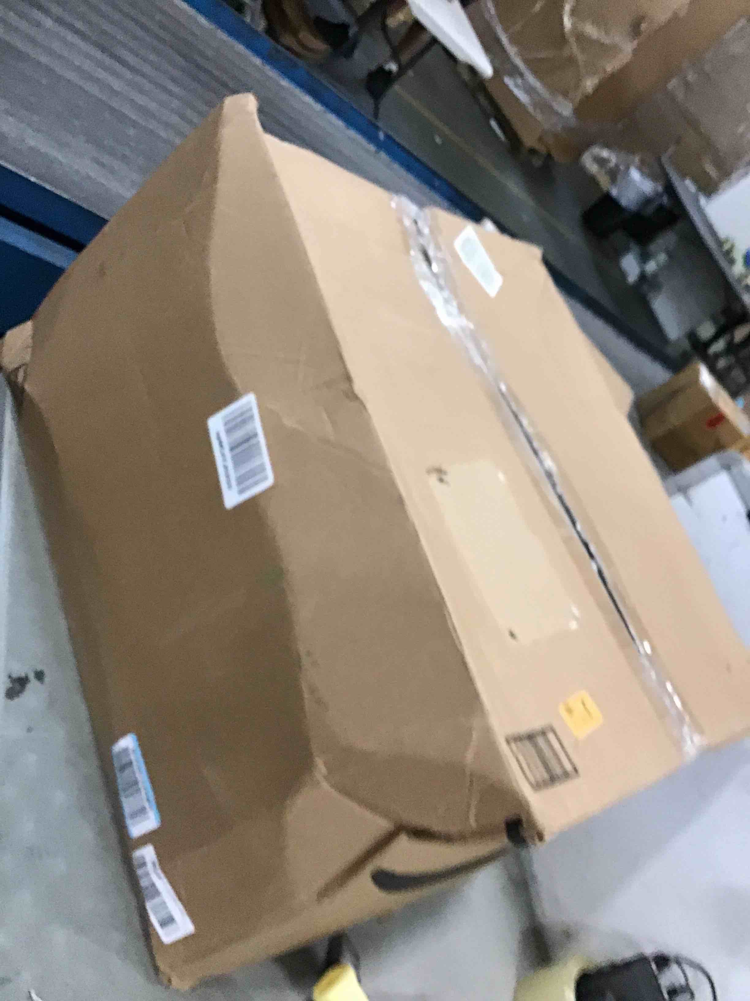 https://s3.amazonaws.com/lotting-images-prod/bidfta/GRN6827059_1720186149574.jpeg