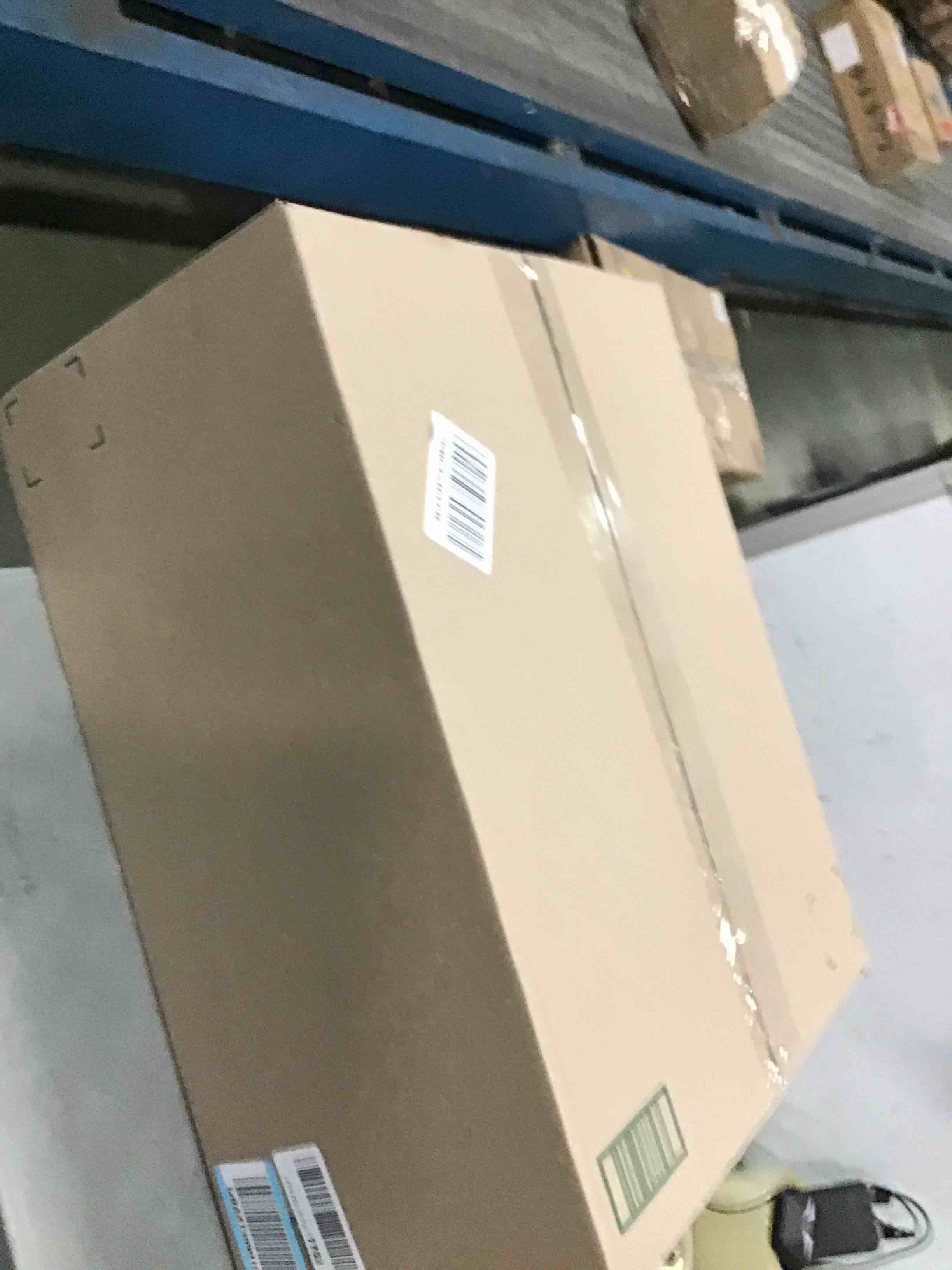 https://s3.amazonaws.com/lotting-images-prod/bidfta/GRN6827096_1720189792627.jpeg