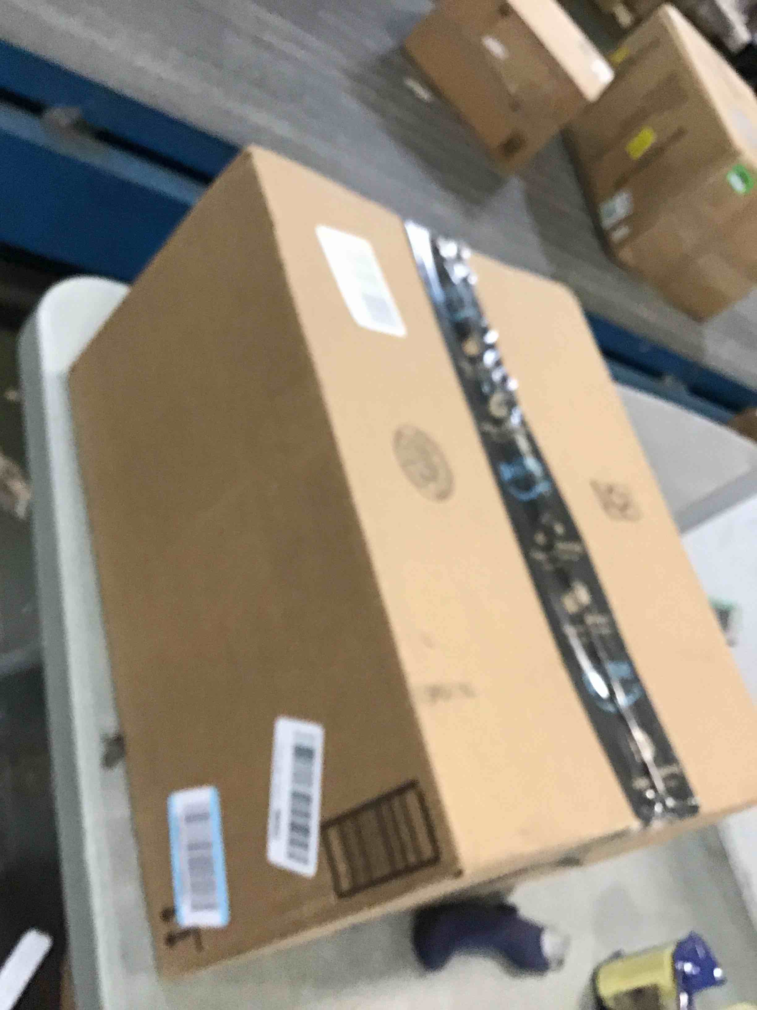 https://s3.amazonaws.com/lotting-images-prod/bidfta/GRN6827371_1720210153006.jpeg