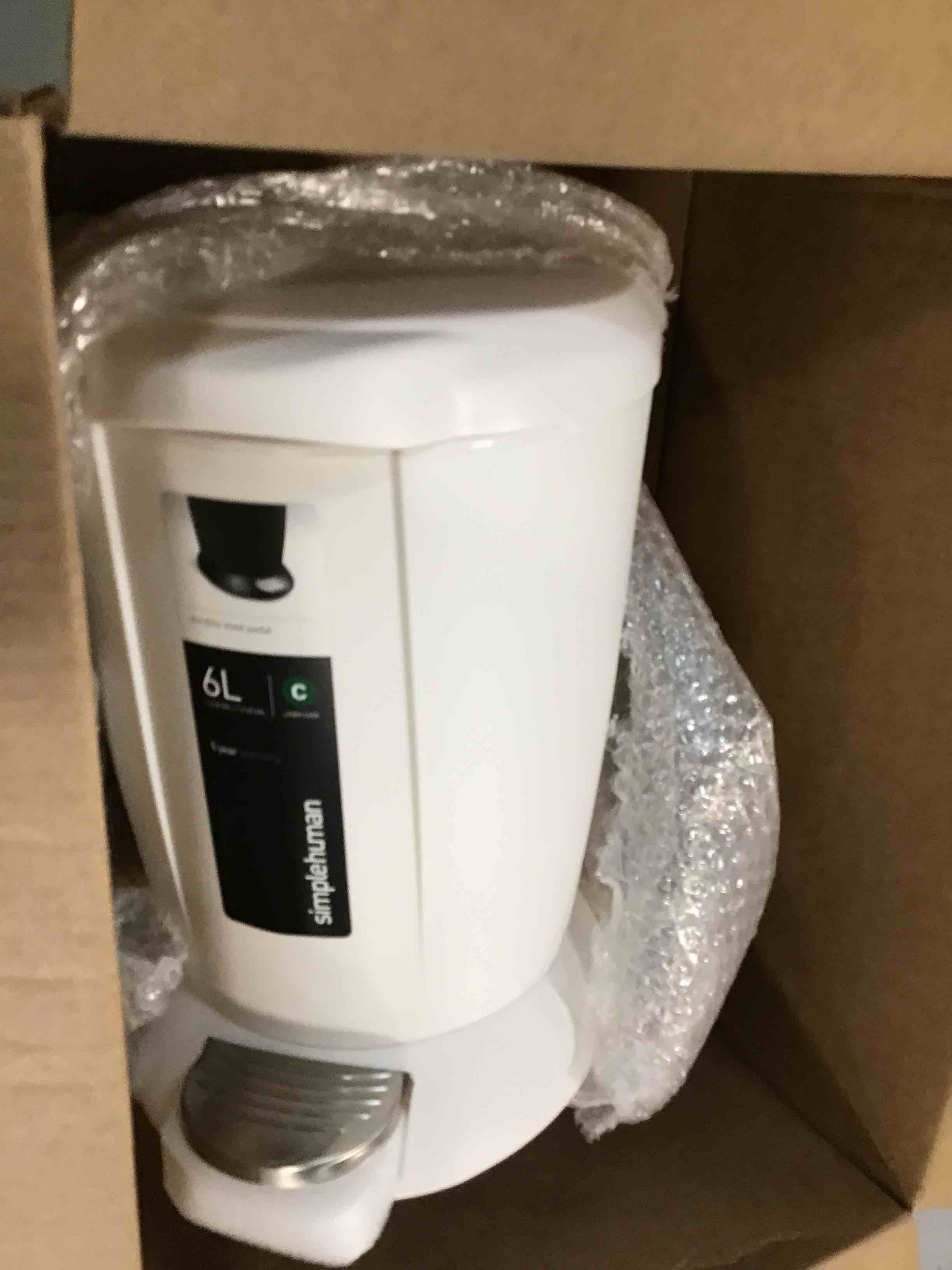 https://s3.amazonaws.com/lotting-images-prod/bidfta/GRN6827371_1720210167057.jpeg