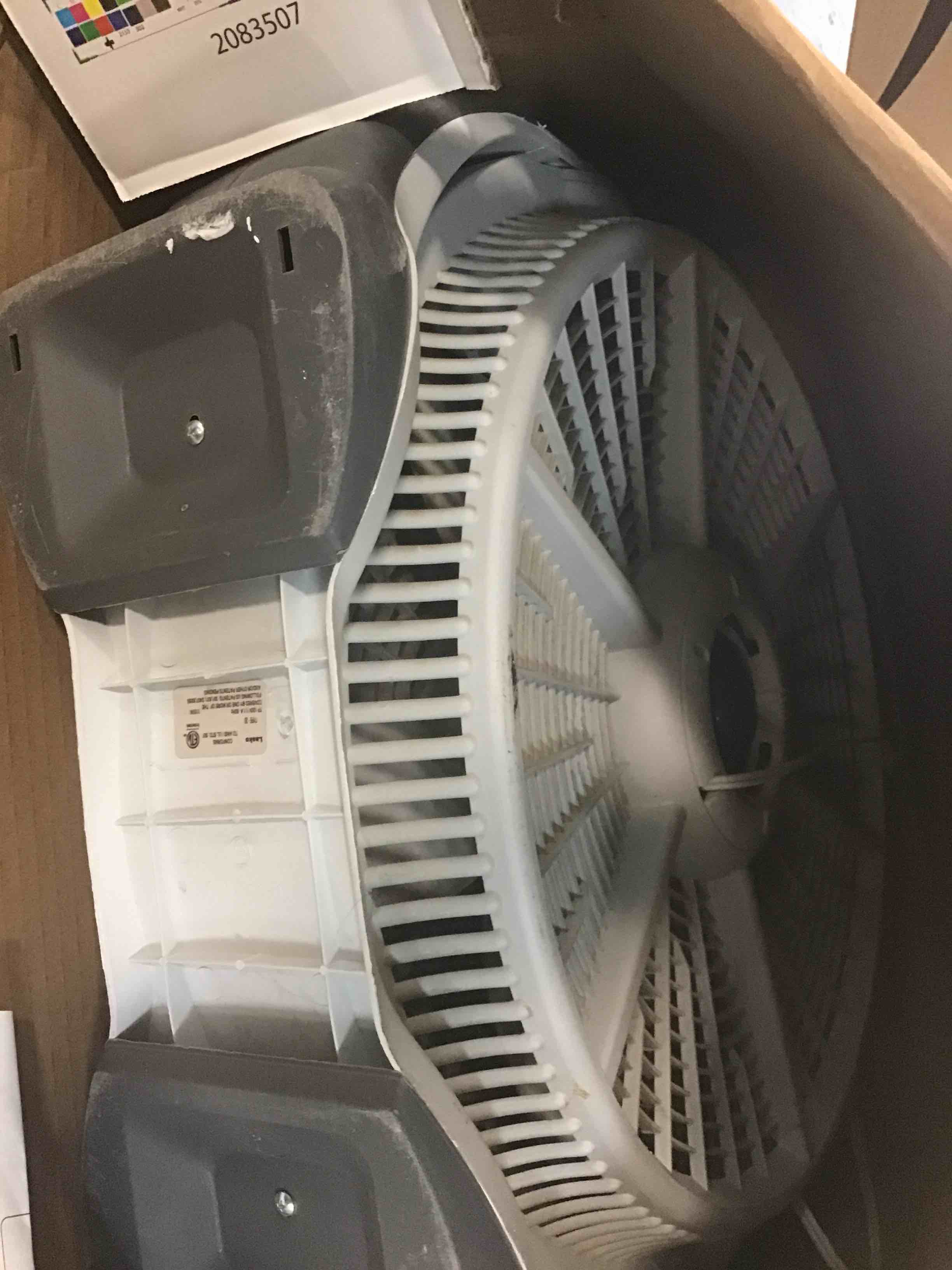 https://s3.amazonaws.com/lotting-images-prod/bidfta/GRN6827648_1720448831218.jpeg