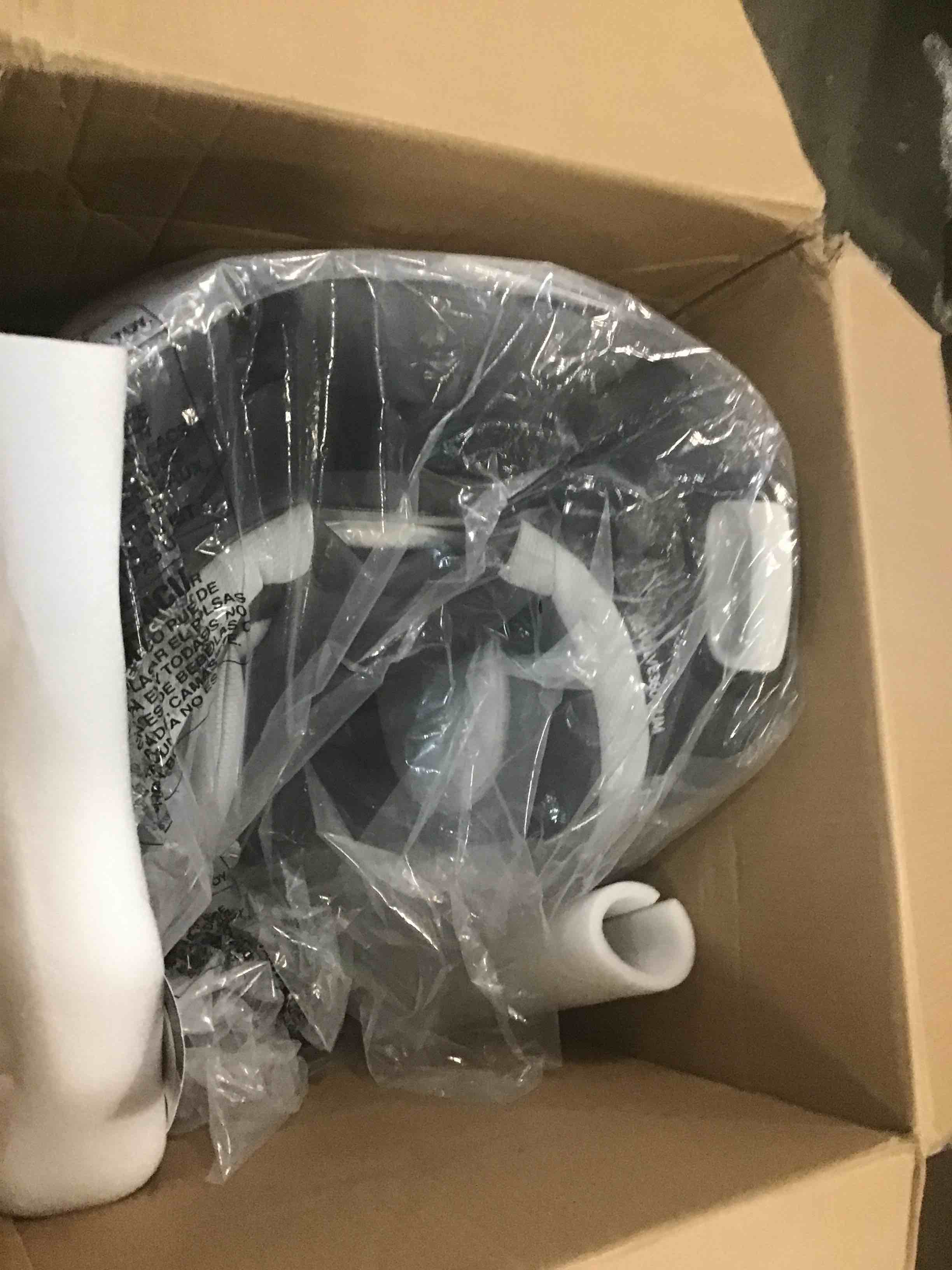 https://s3.amazonaws.com/lotting-images-prod/bidfta/GRN6827783_1720459648486.jpeg