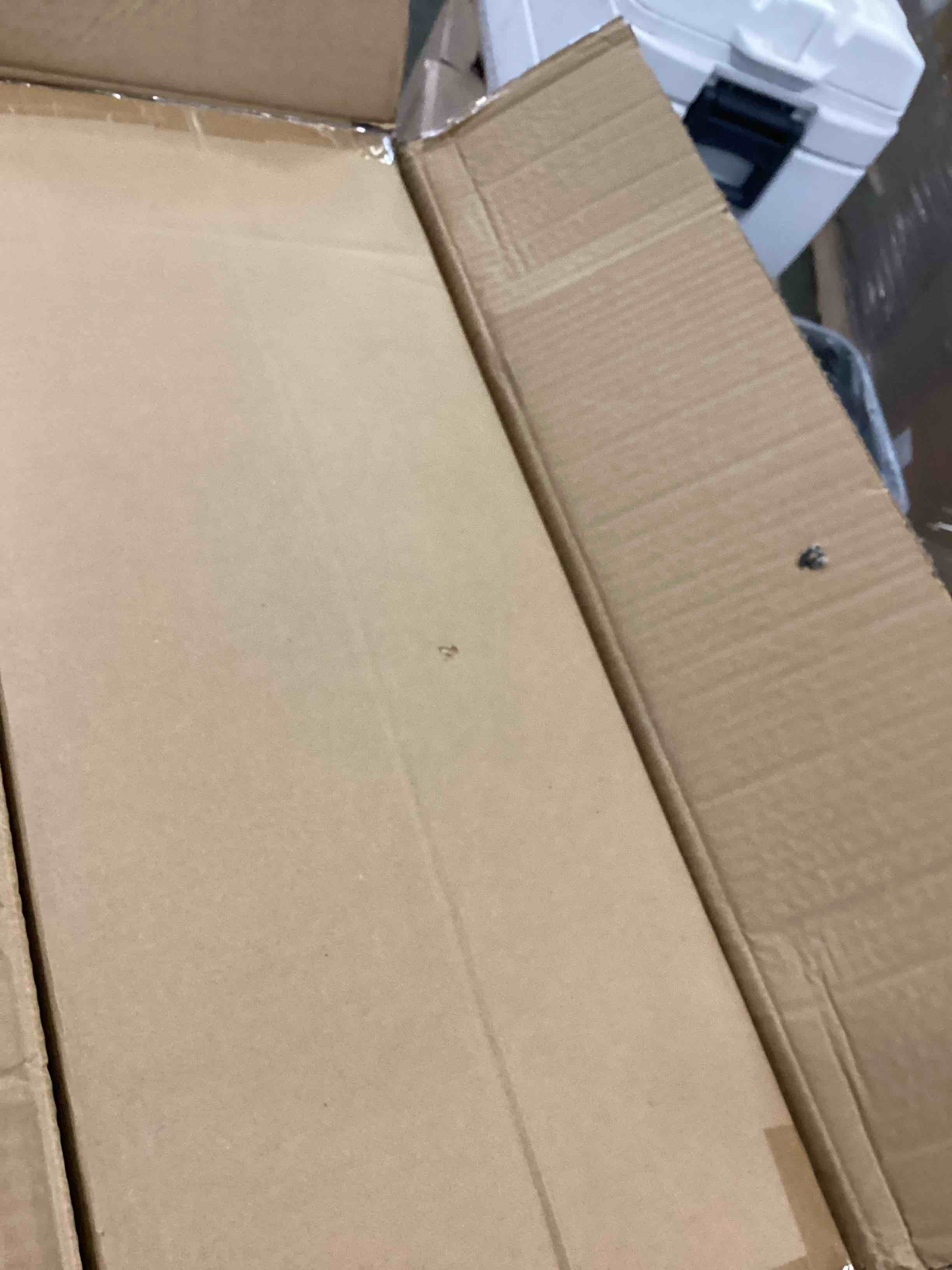 https://s3.amazonaws.com/lotting-images-prod/bidfta/GRN6828478_1720185057092.jpeg