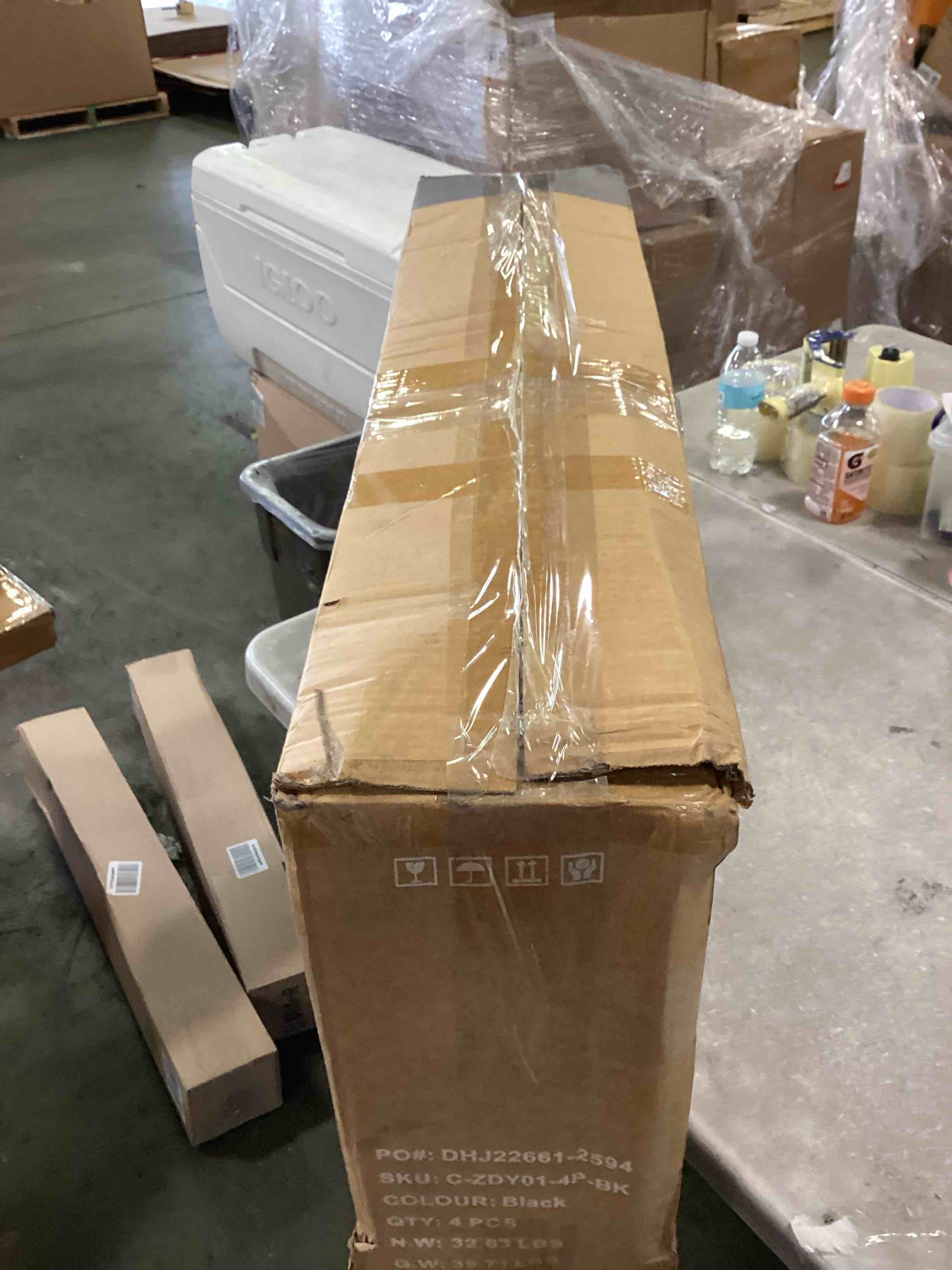 https://s3.amazonaws.com/lotting-images-prod/bidfta/GRN6828575_1720200051533.jpeg