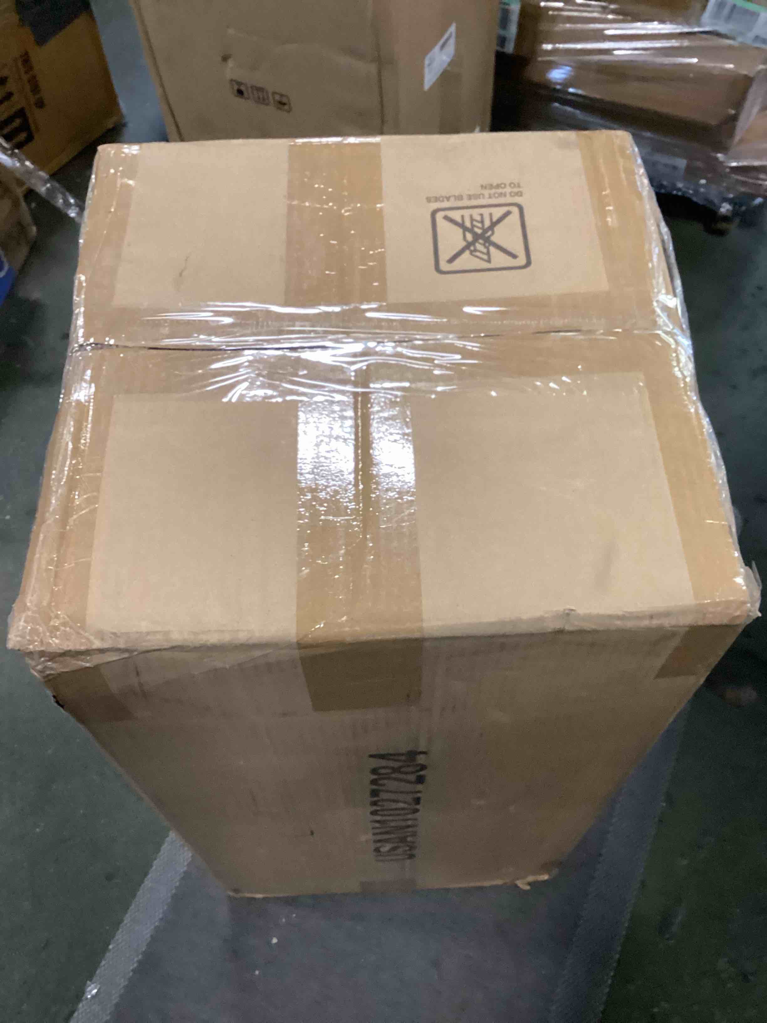 https://s3.amazonaws.com/lotting-images-prod/bidfta/GRN6828664_1720210077290.jpeg