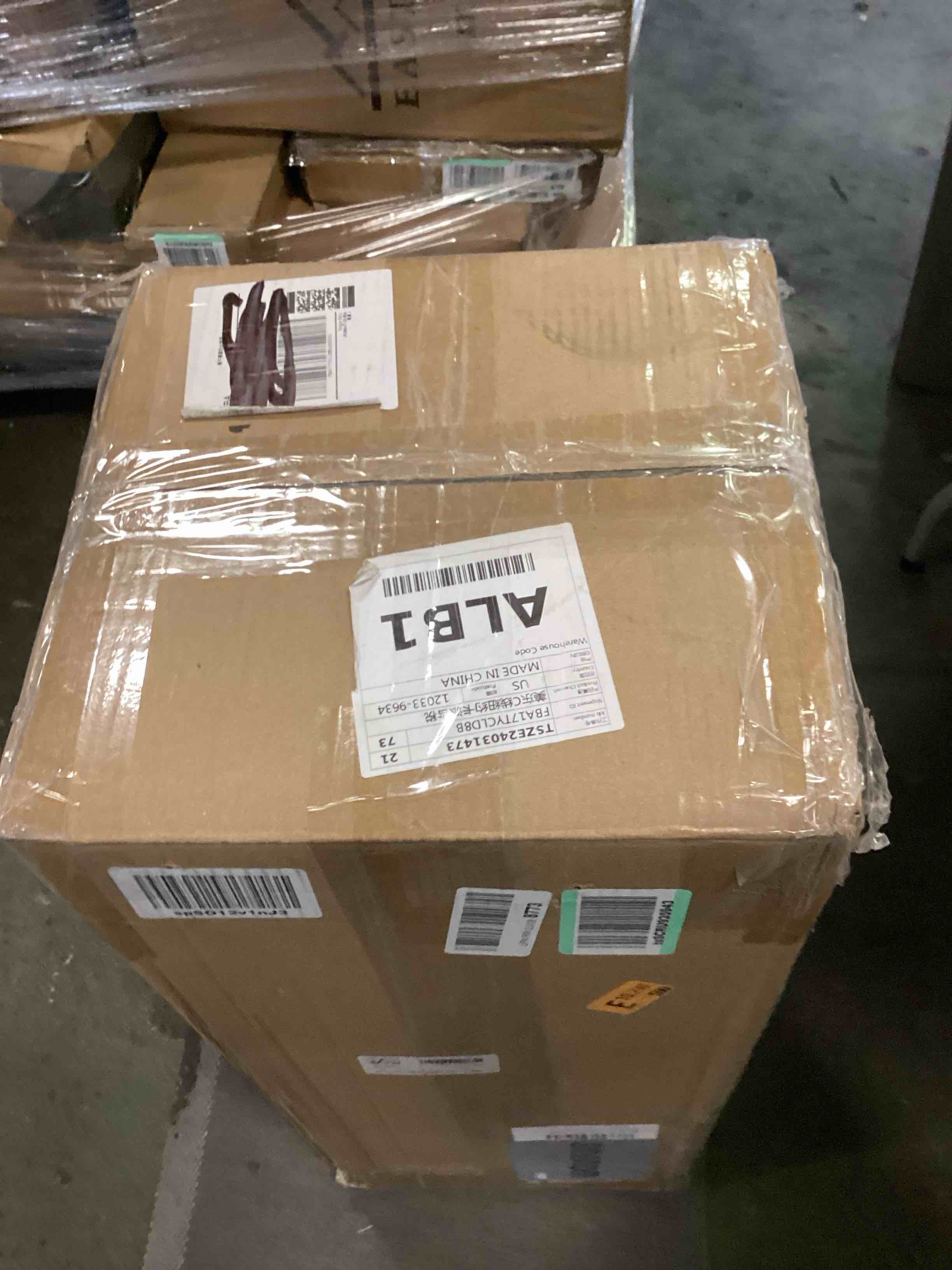https://s3.amazonaws.com/lotting-images-prod/bidfta/GRN6828665_1720210149249.jpeg