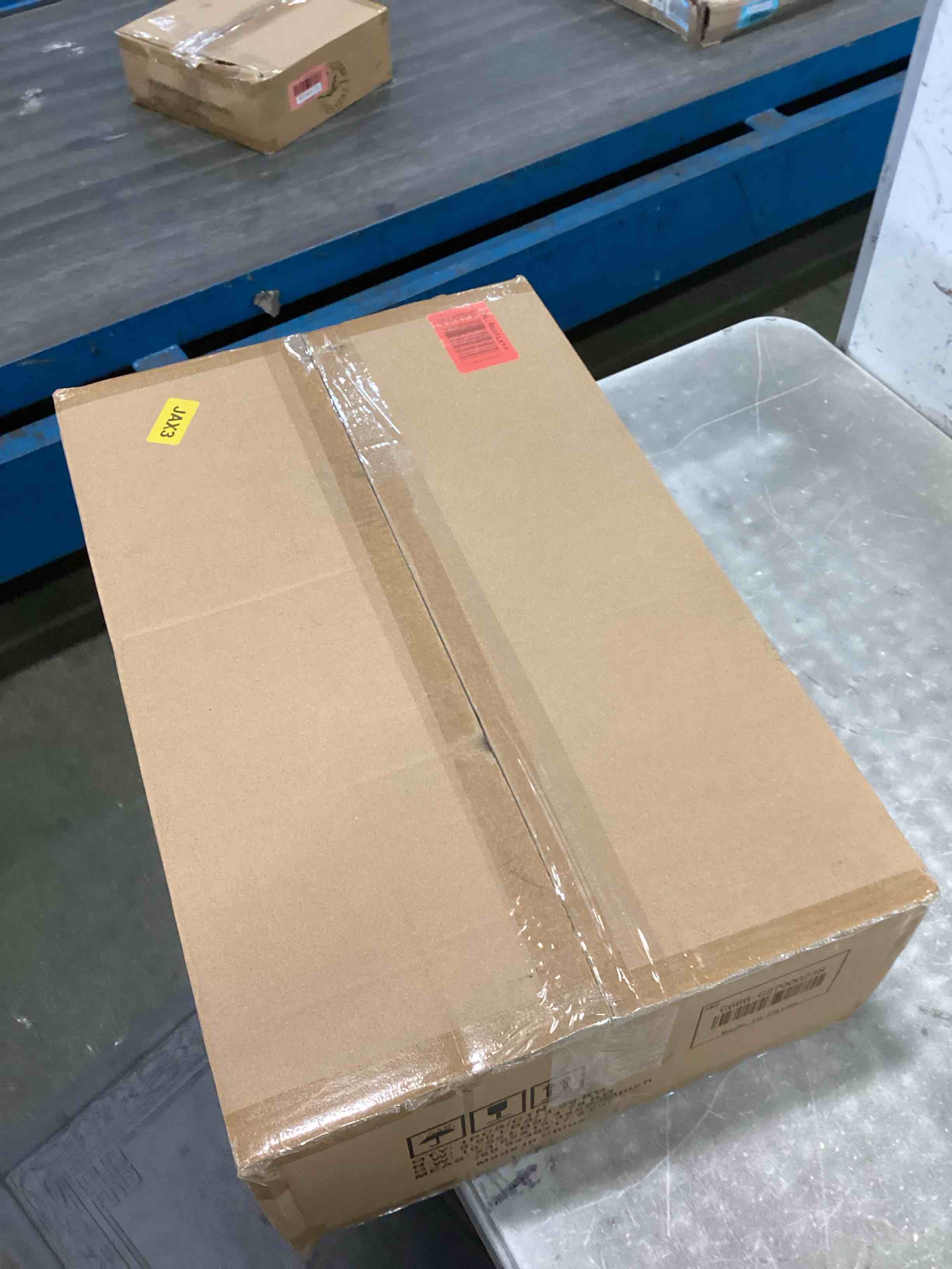https://s3.amazonaws.com/lotting-images-prod/bidfta/GRN6828737_1720445998117.jpeg