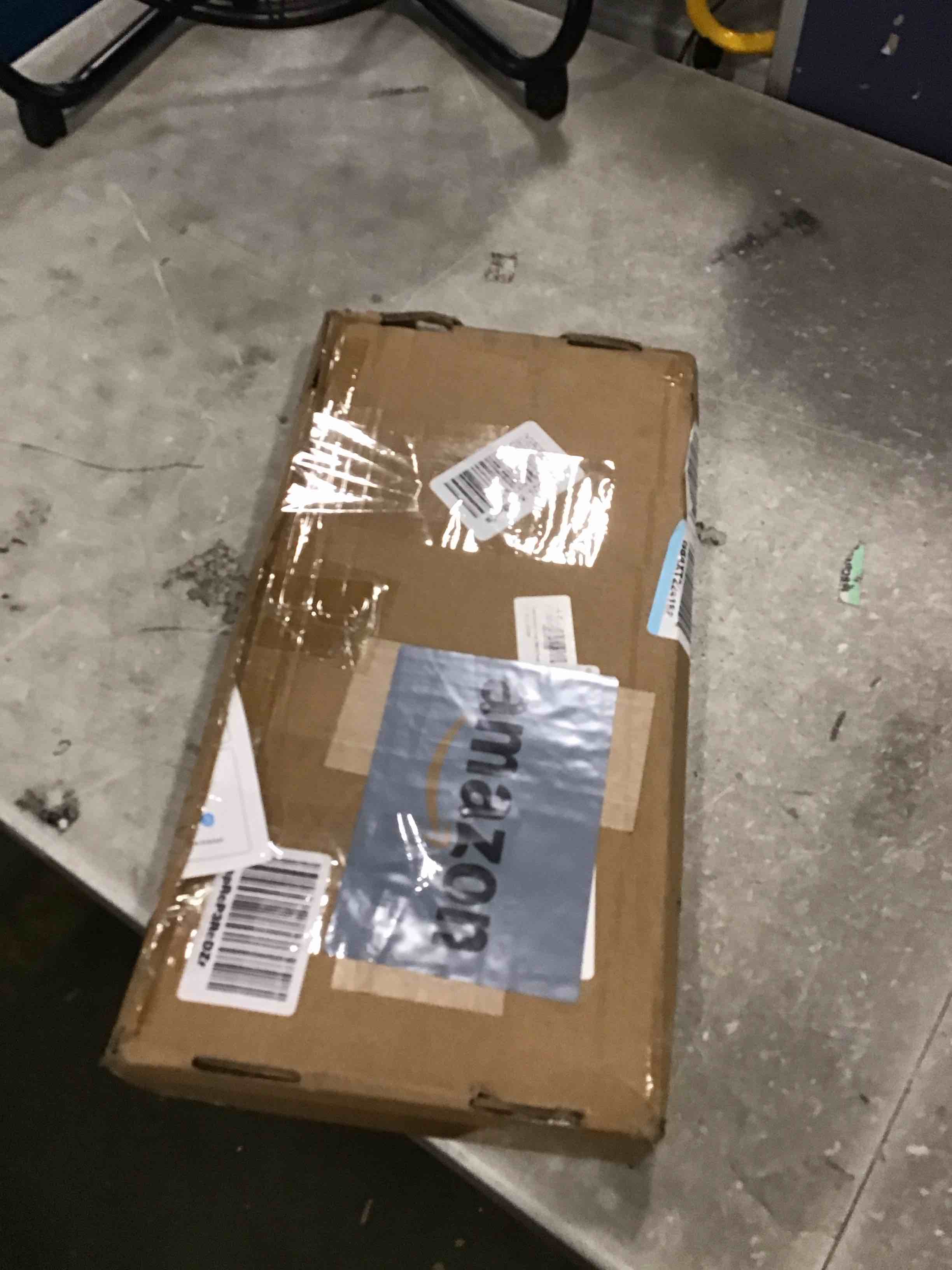 https://s3.amazonaws.com/lotting-images-prod/bidfta/GRN6828991_1720531261475.jpeg