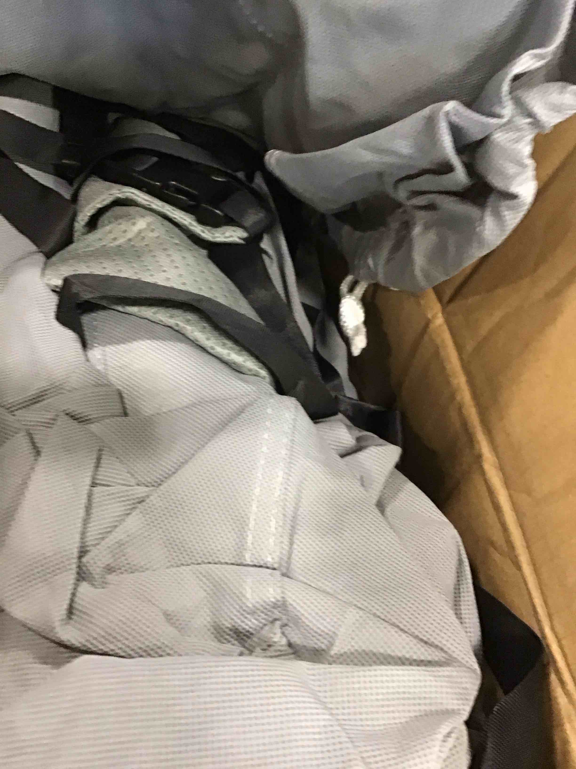 https://s3.amazonaws.com/lotting-images-prod/bidfta/GRN6829032_1720535535594.jpeg