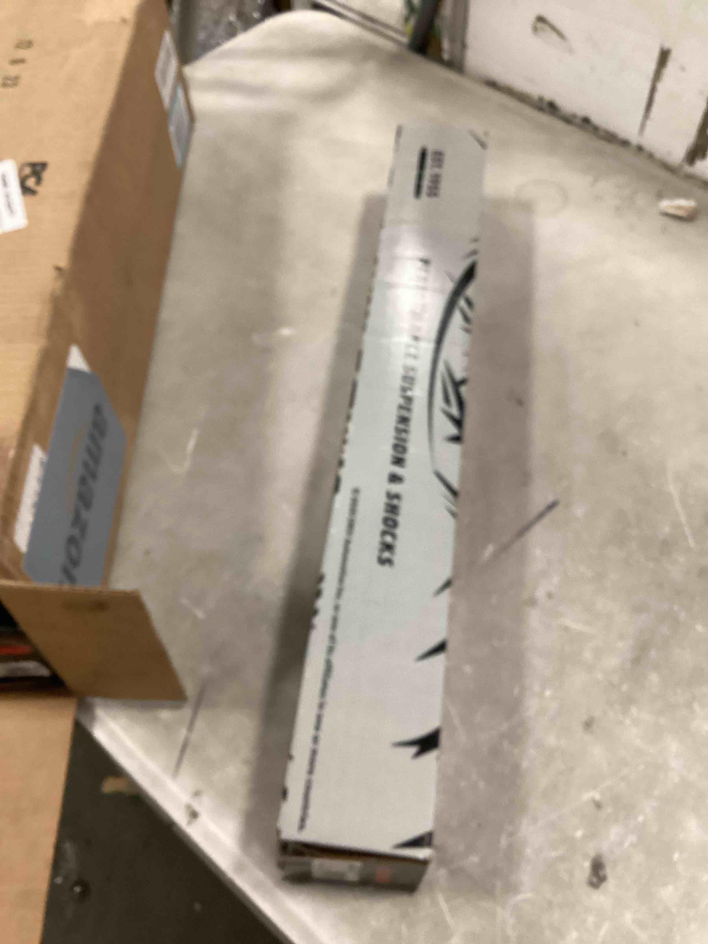 https://s3.amazonaws.com/lotting-images-prod/bidfta/GRN6829382_1720626694987.jpeg