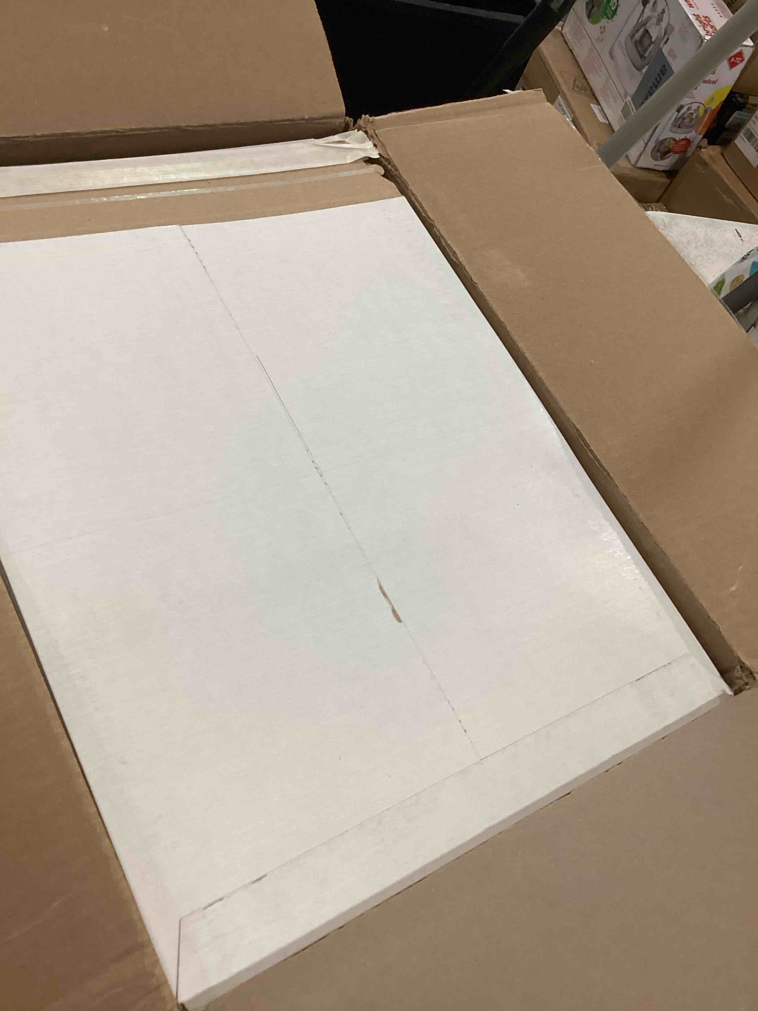 https://s3.amazonaws.com/lotting-images-prod/bidfta/GRN6829395_1720627788981.jpeg