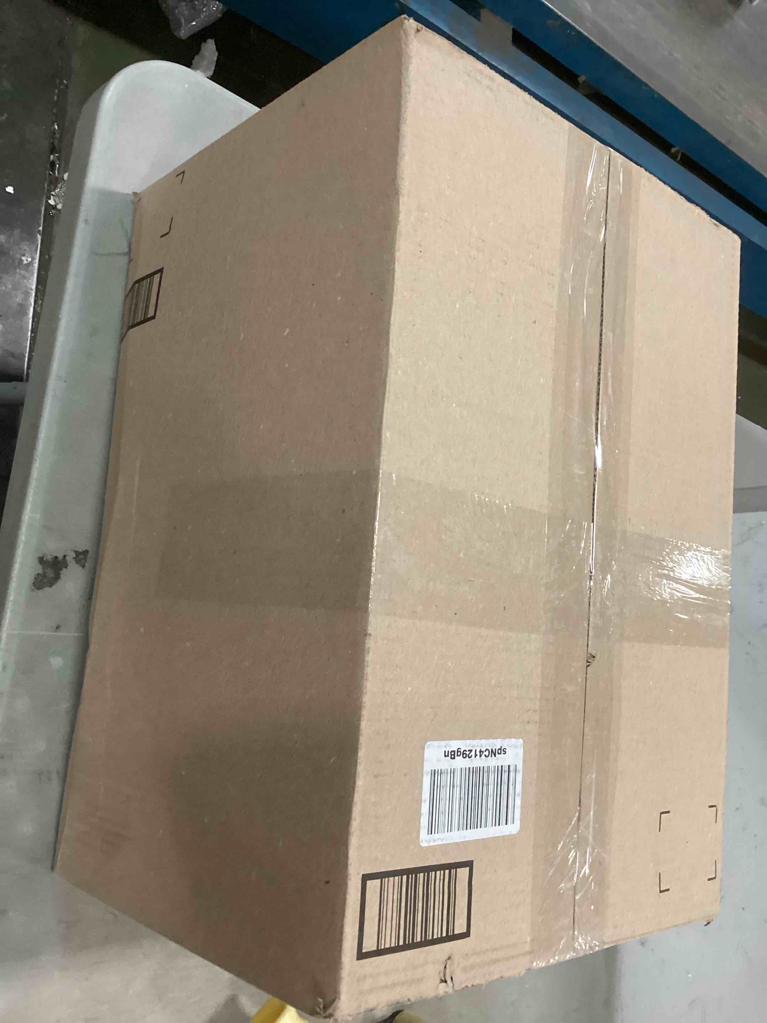 https://s3.amazonaws.com/lotting-images-prod/bidfta/GRN6830408_1719945560782.jpeg