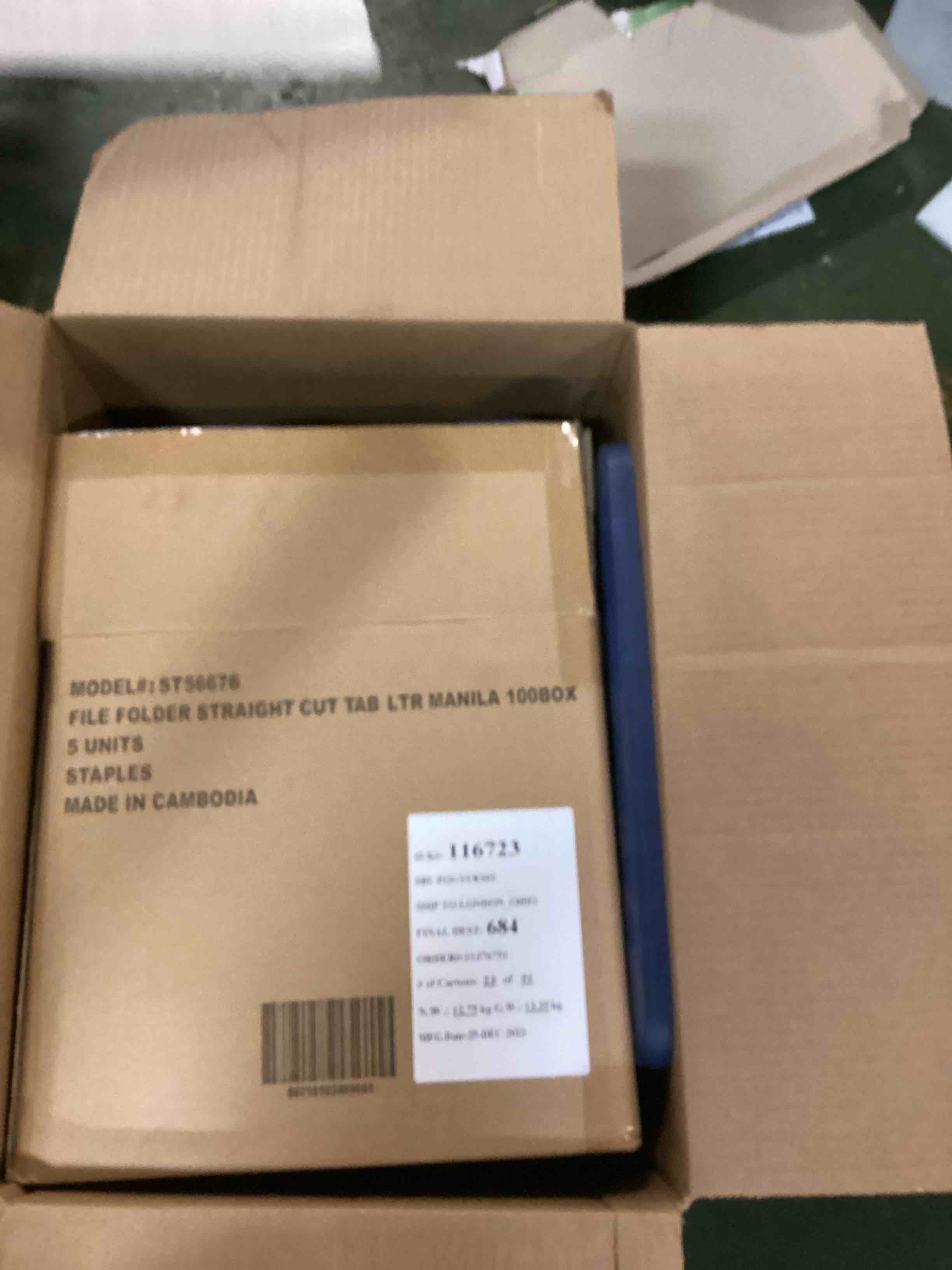 Plastic Storage lids (21 pack )