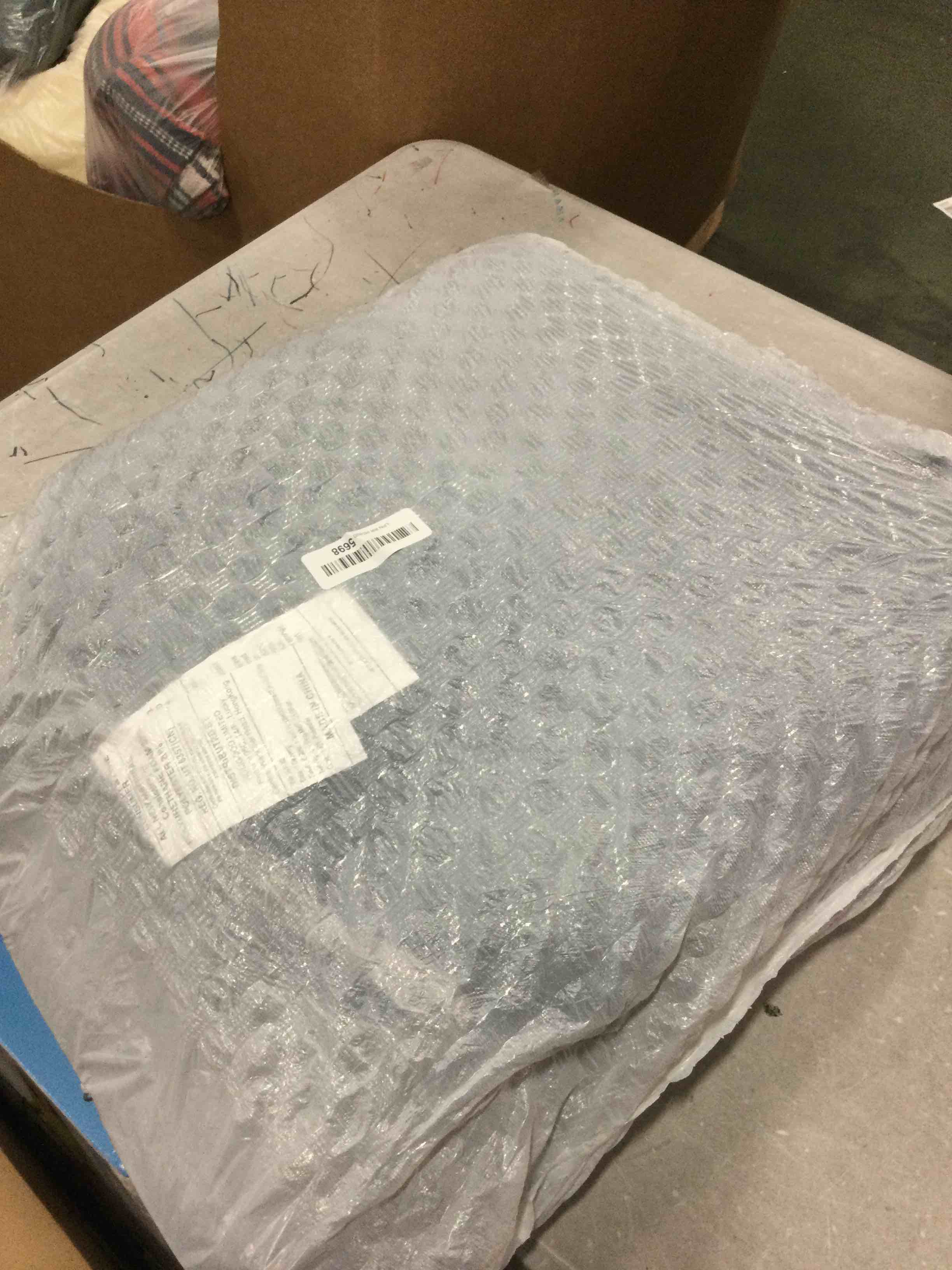 https://s3.amazonaws.com/lotting-images-prod/bidfta/GRN6832011_1720578480018.jpeg