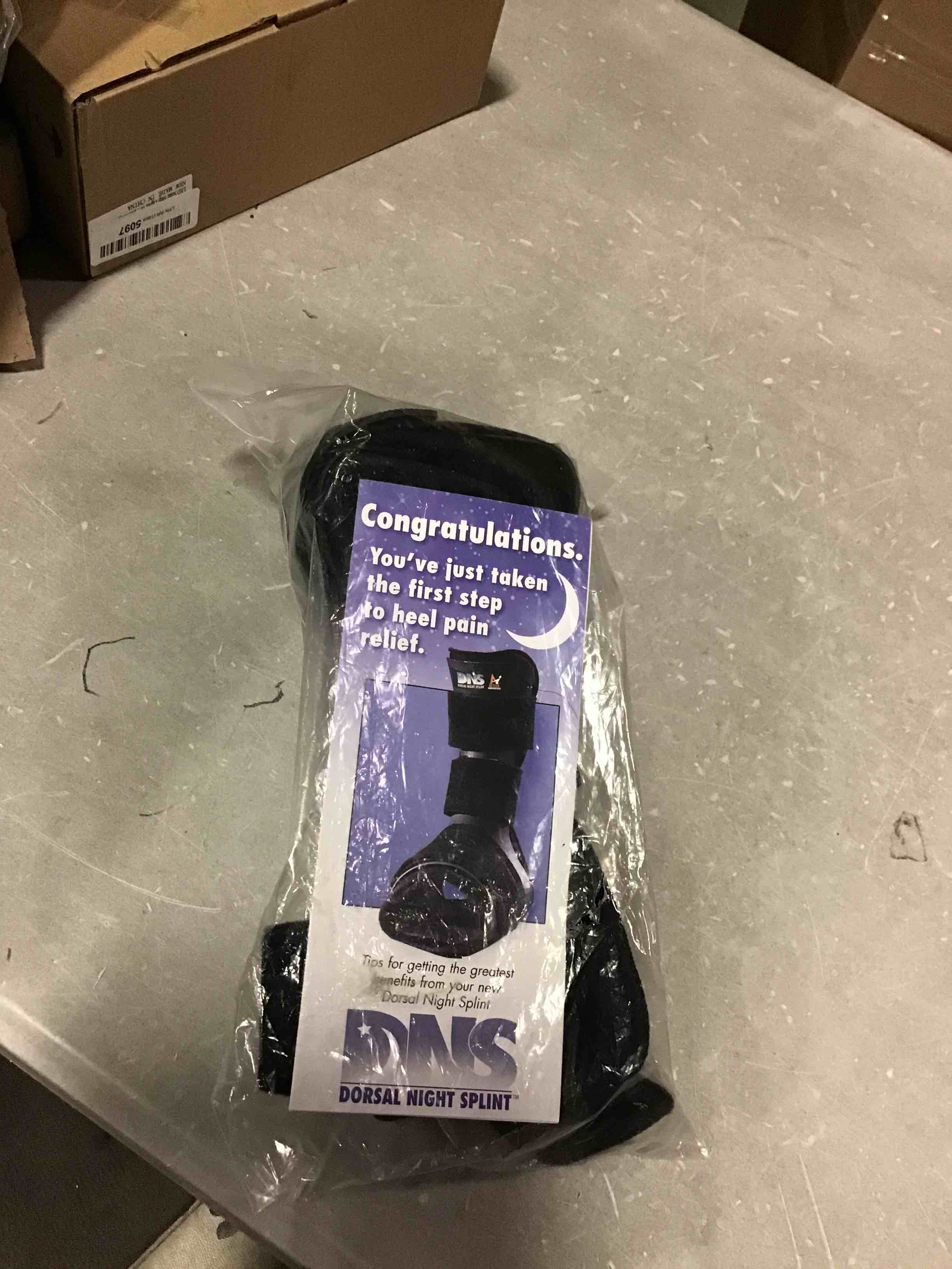 https://s3.amazonaws.com/lotting-images-prod/bidfta/GRN6832371_1720748991010.jpeg