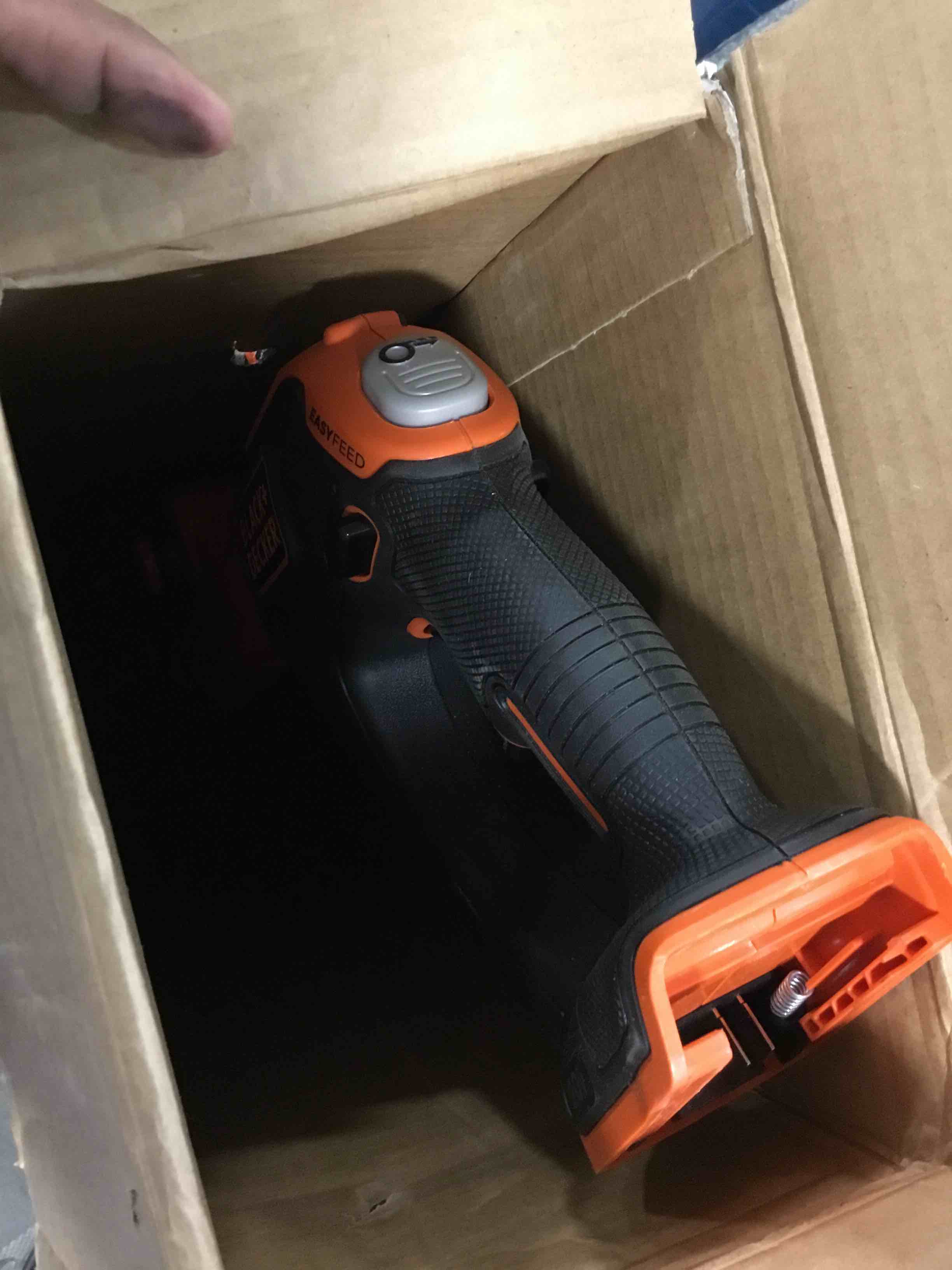 https://s3.amazonaws.com/lotting-images-prod/bidfta/GRN6832586_1721102711888.jpeg
