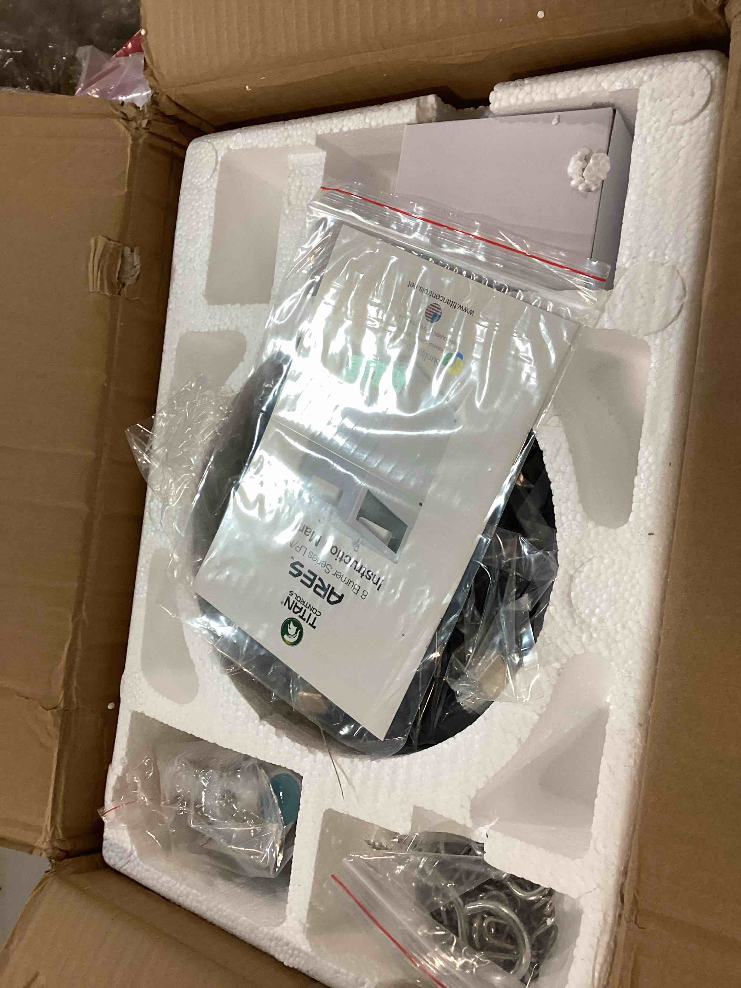 https://s3.amazonaws.com/lotting-images-prod/bidfta/GRN6834732_1720061417196.jpeg