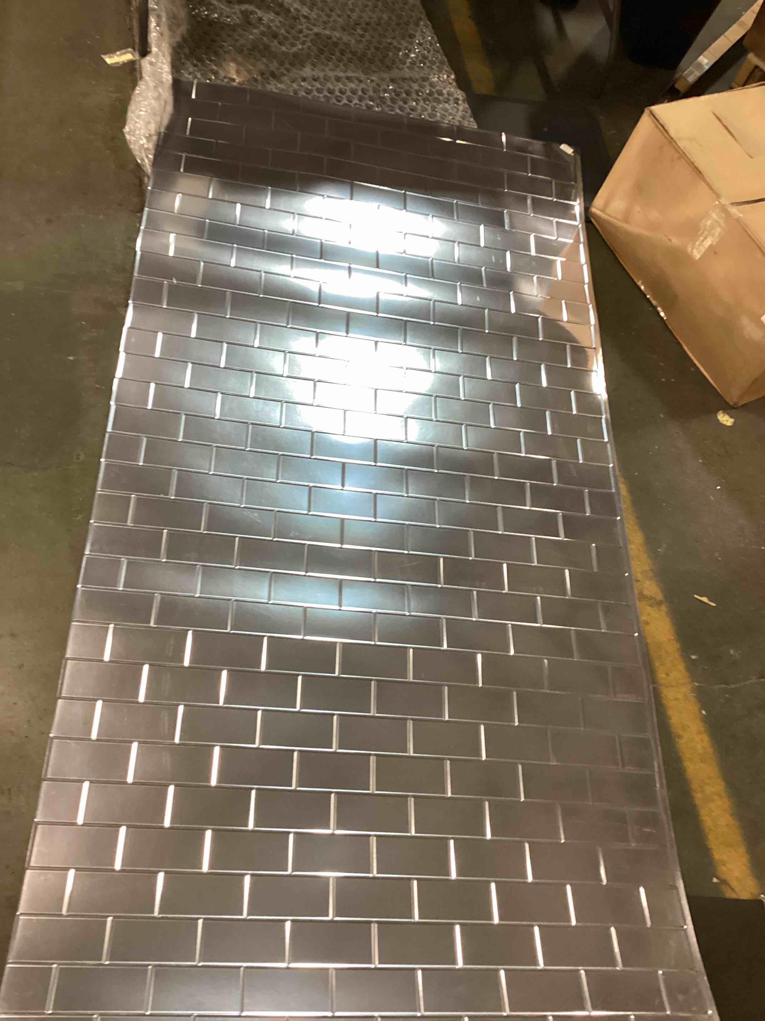 MirroFlex structures and mirroflex MAx Wall panels and Wainscoting