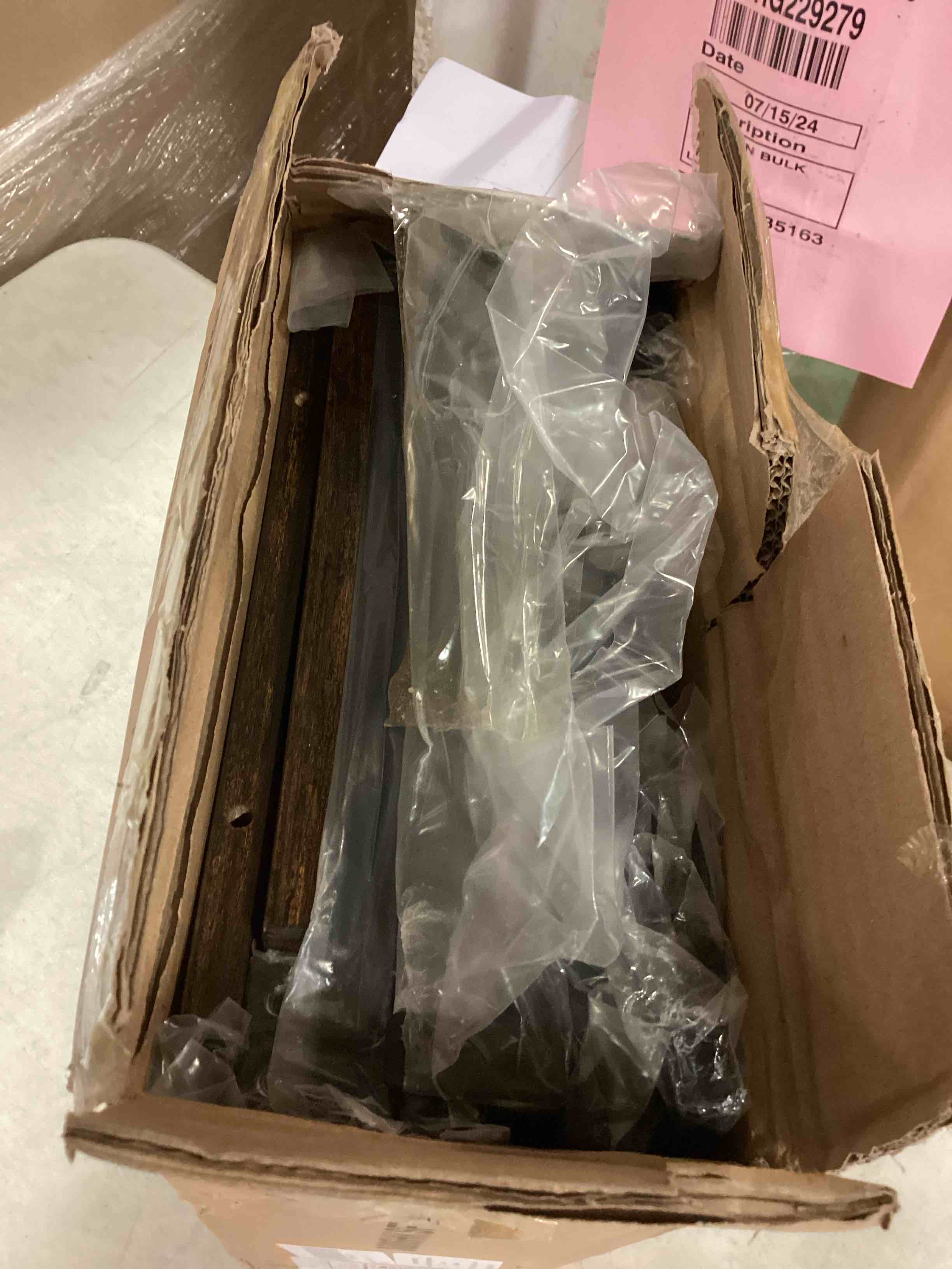 https://s3.amazonaws.com/lotting-images-prod/bidfta/GRN6836785_1721329613022.jpeg