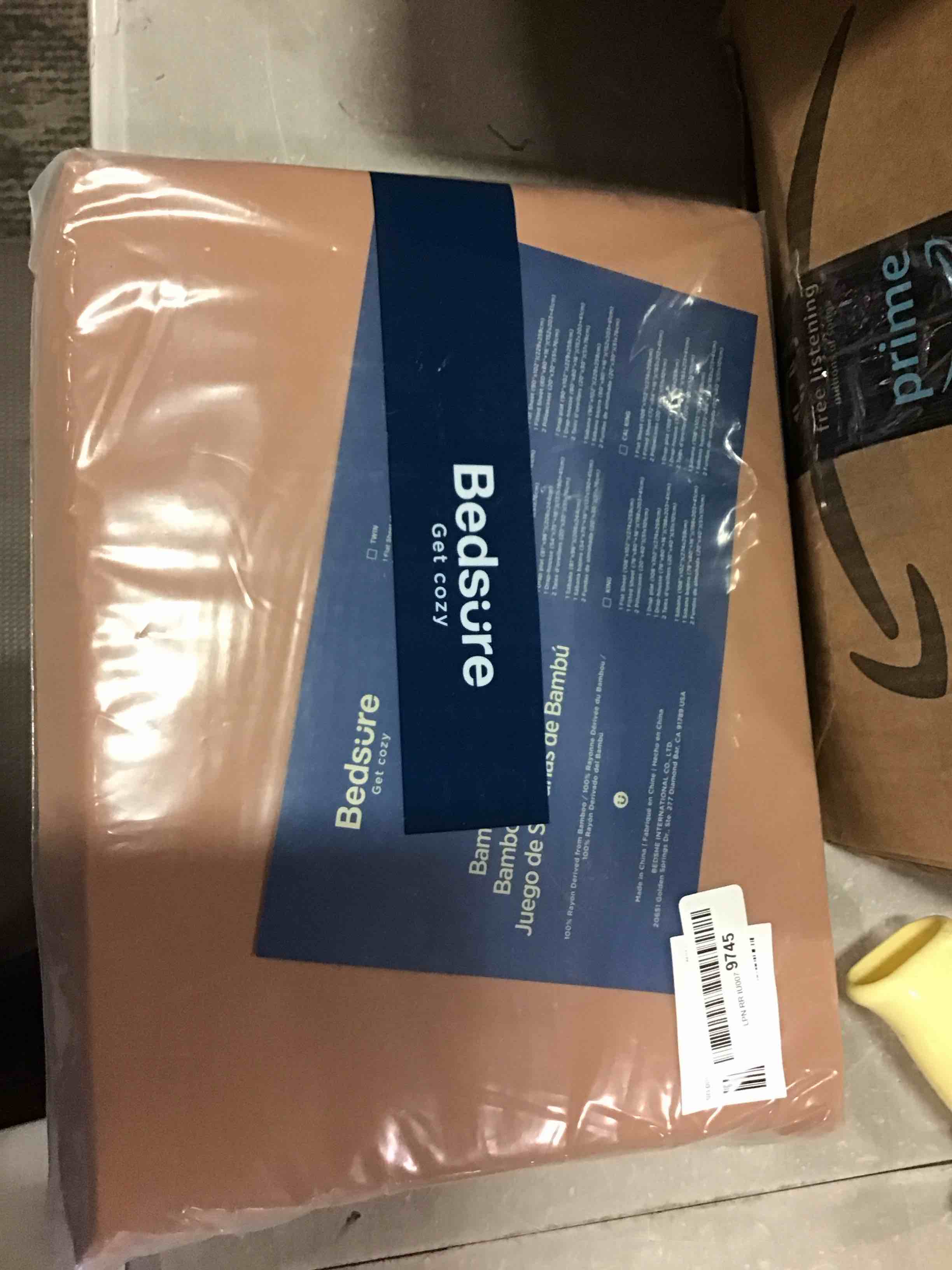 https://s3.amazonaws.com/lotting-images-prod/bidfta/GRN6838376_1721396490011.jpeg