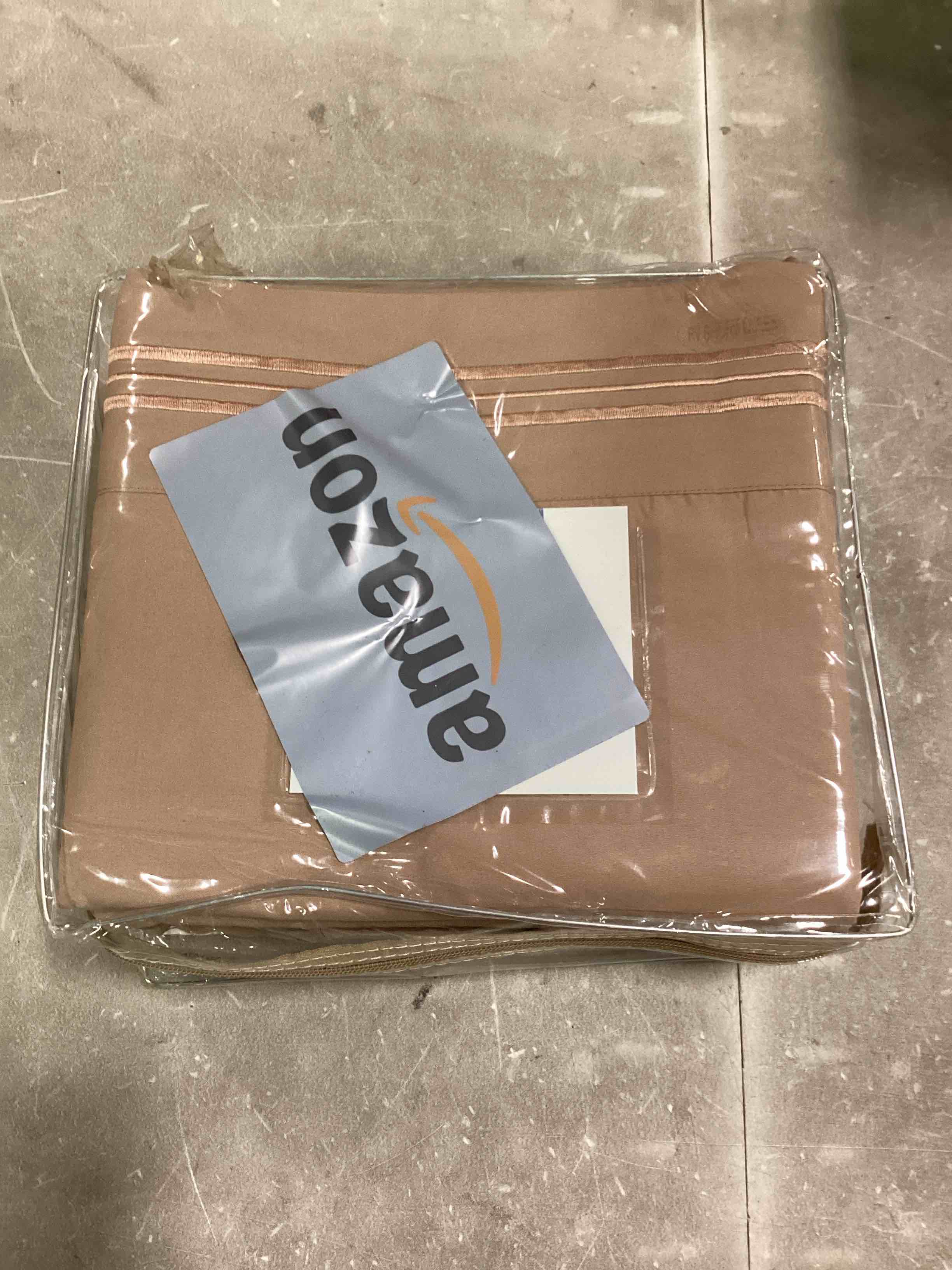 https://s3.amazonaws.com/lotting-images-prod/bidfta/GRN6839814_1721413815786.jpeg