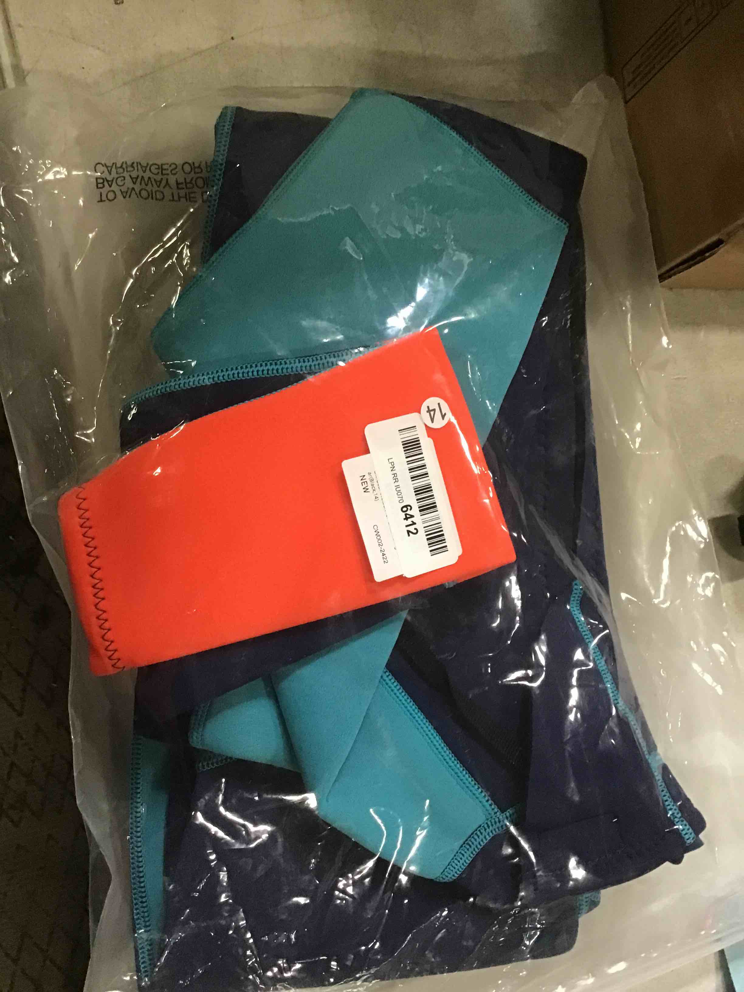 https://s3.amazonaws.com/lotting-images-prod/bidfta/GRN6840525_1721063530225.jpeg