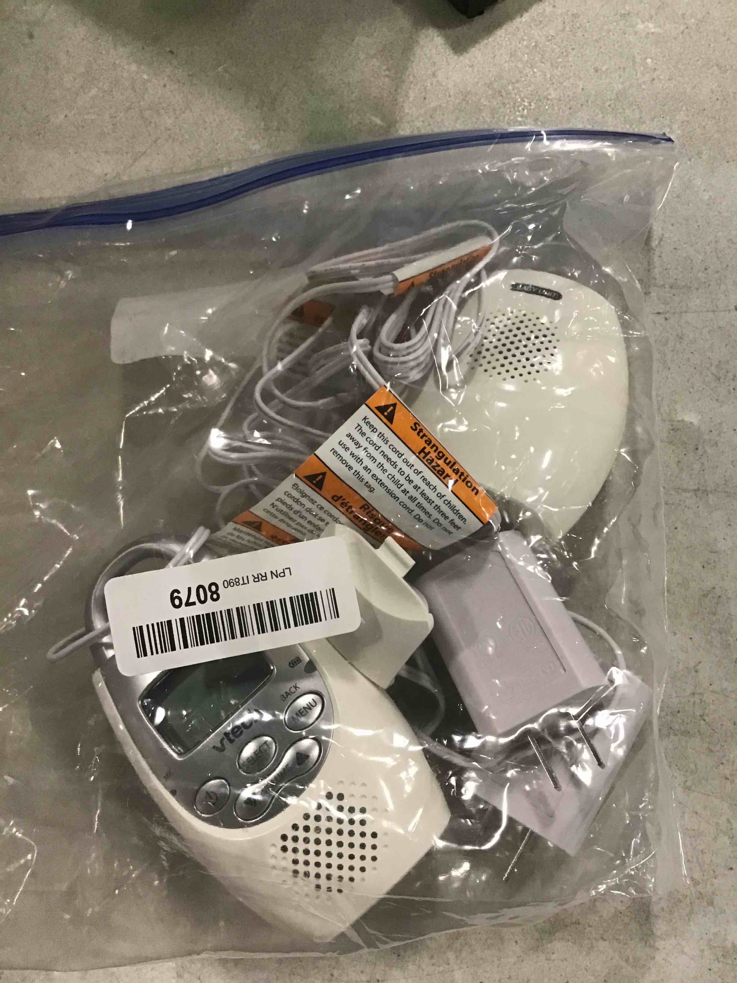 https://s3.amazonaws.com/lotting-images-prod/bidfta/GRN6840585_1721068084528.jpeg