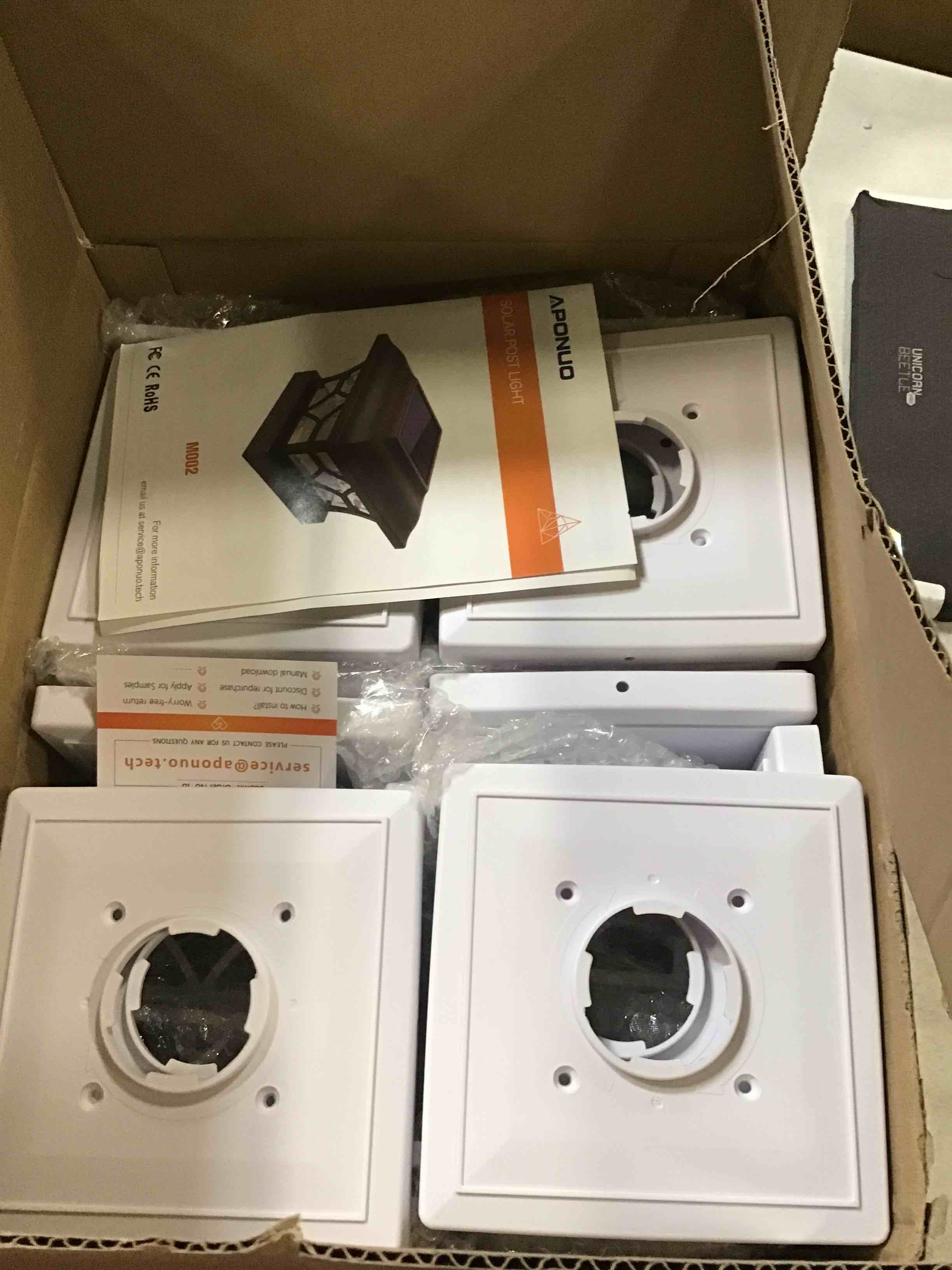 https://s3.amazonaws.com/lotting-images-prod/bidfta/GRN6840600_1721068785812.jpeg