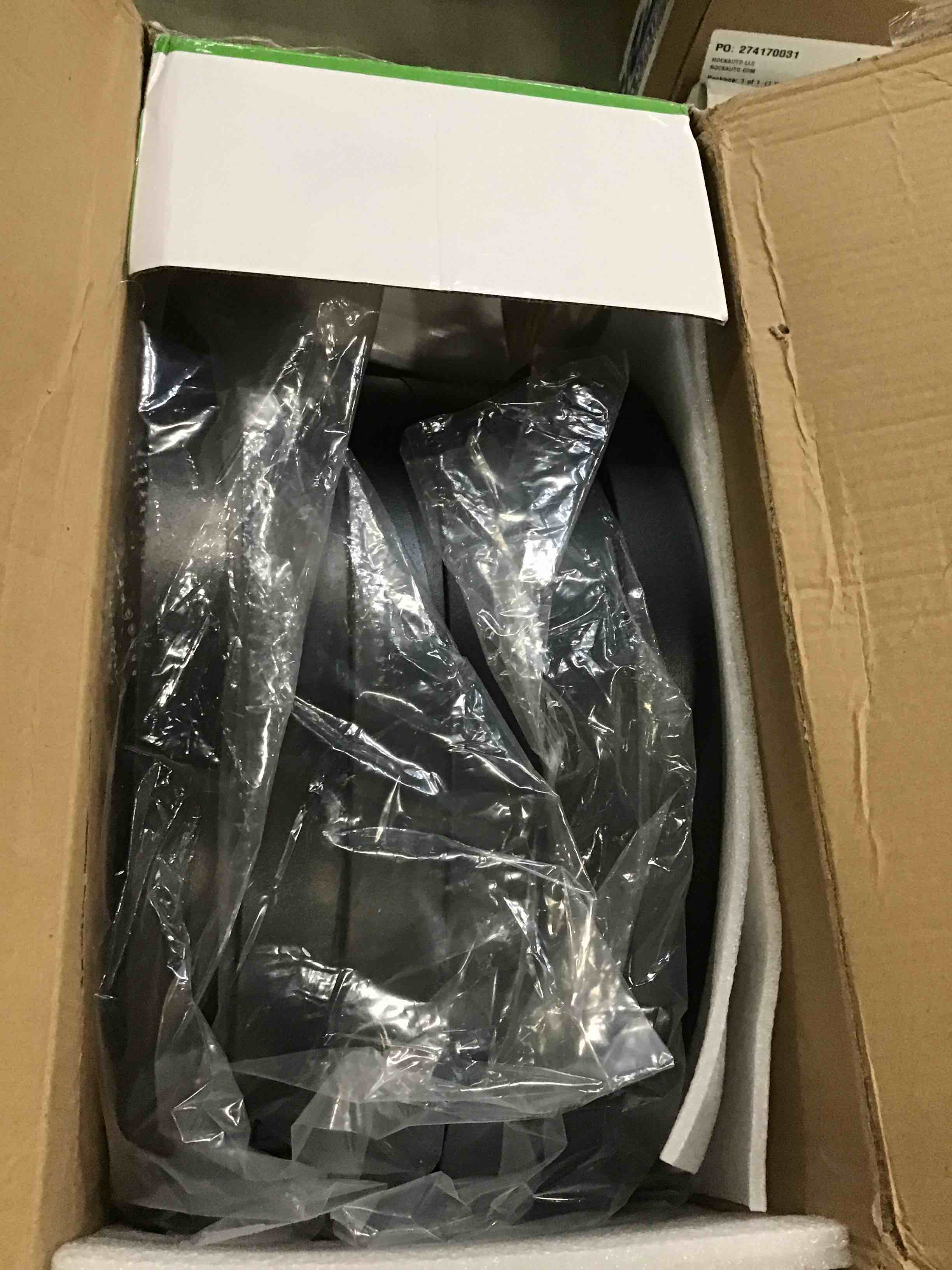 https://s3.amazonaws.com/lotting-images-prod/bidfta/GRN6841470_1721305321229.jpeg