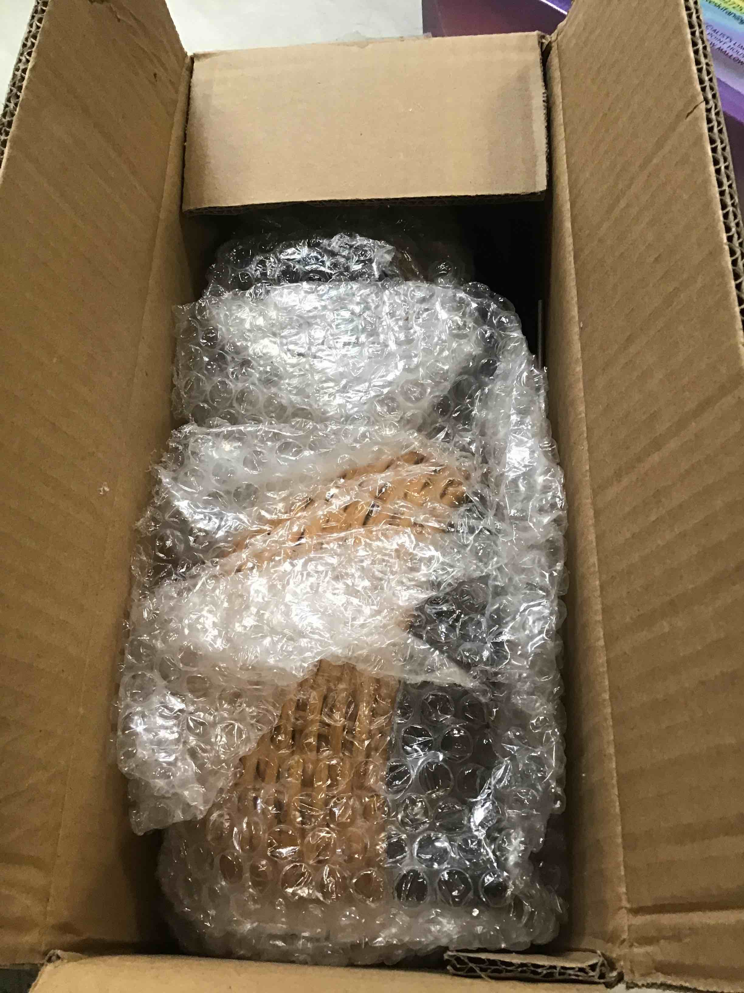 https://s3.amazonaws.com/lotting-images-prod/bidfta/GRN6841693_1721323128273.jpeg
