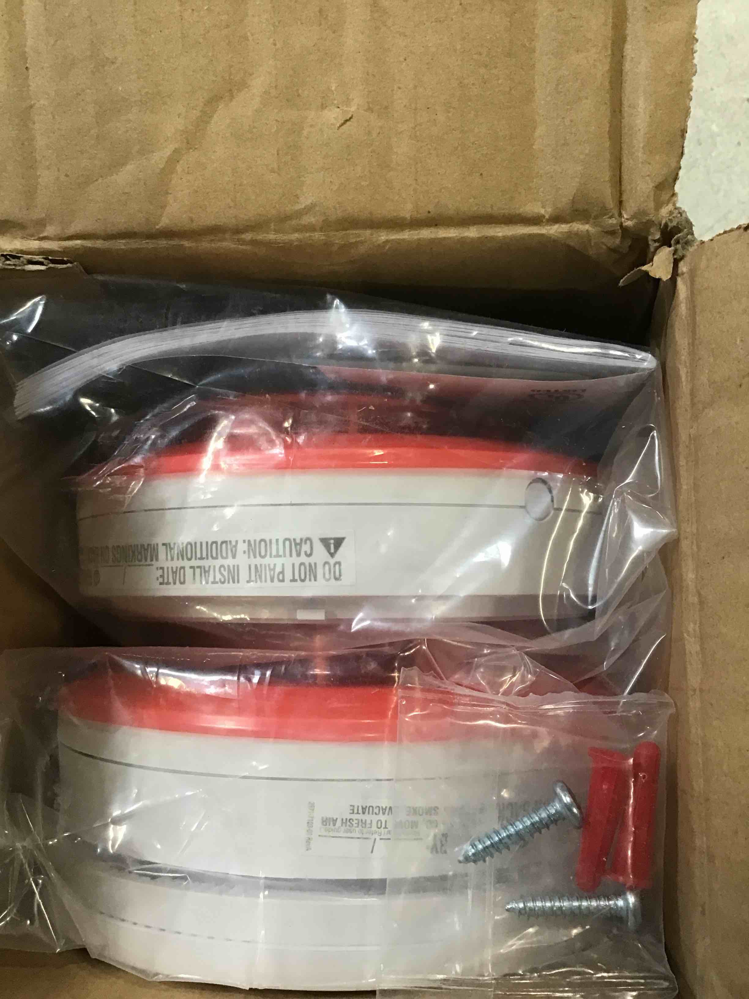 https://s3.amazonaws.com/lotting-images-prod/bidfta/GRN6841830_1721333426427.jpeg