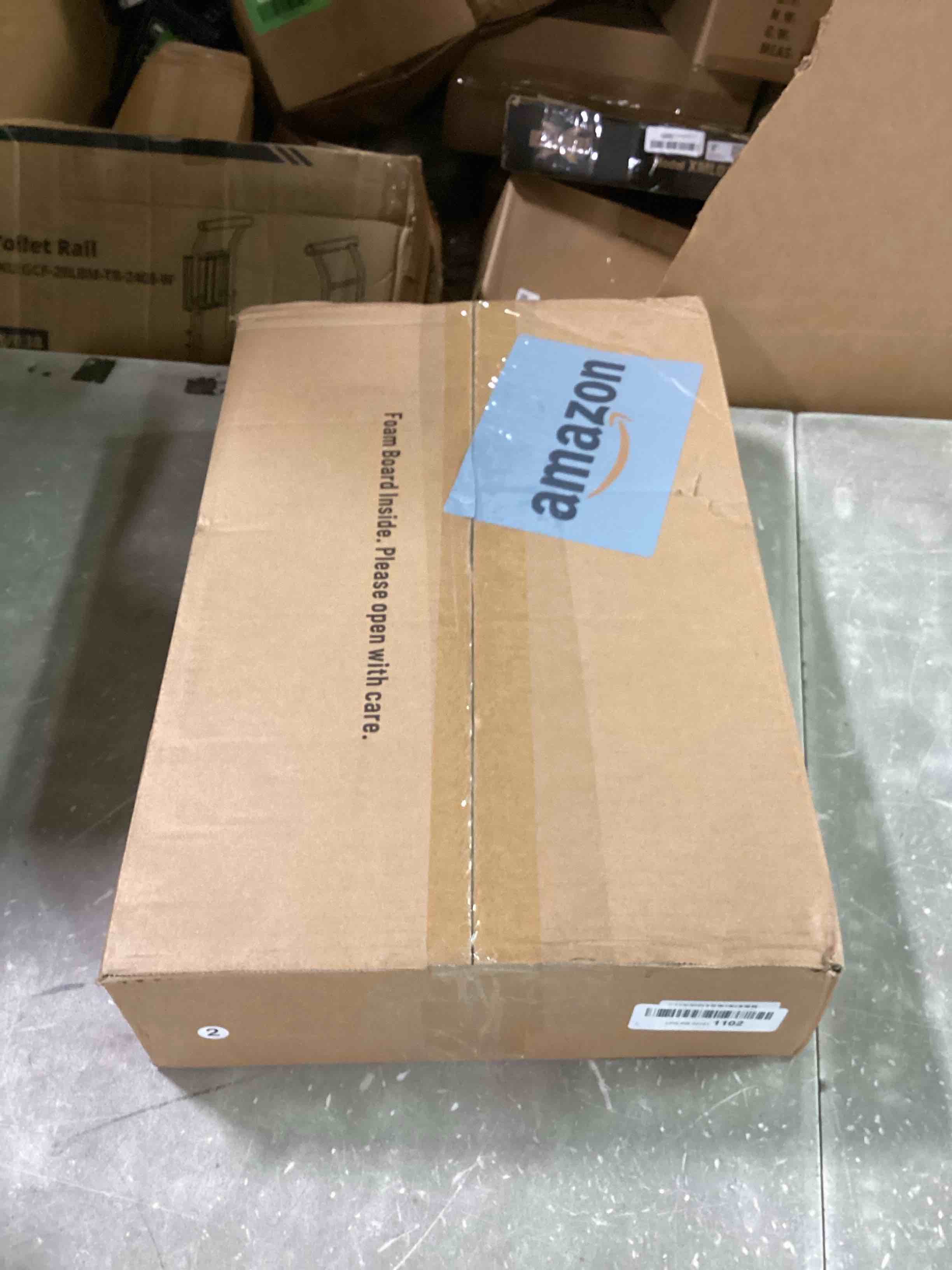 https://s3.amazonaws.com/lotting-images-prod/bidfta/GRN6842320_1721308137024.jpeg