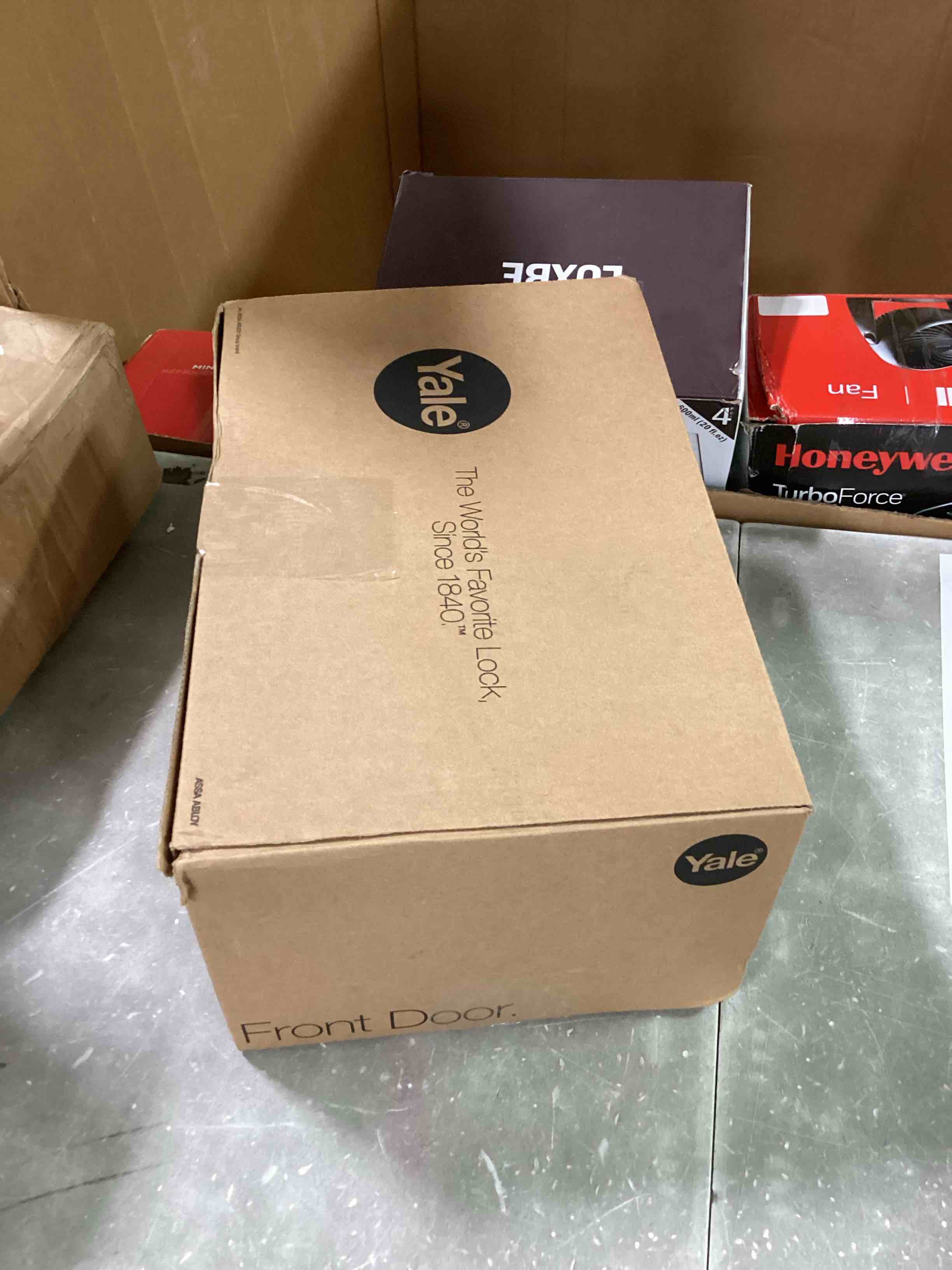 https://s3.amazonaws.com/lotting-images-prod/bidfta/GRN6842421_1721316994071.jpeg